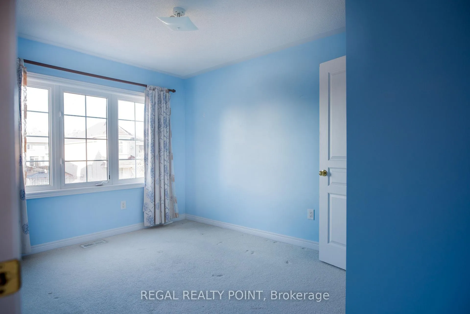 Photo 11 of 69 Maria Road, Markham, Wismer — HOMEH
