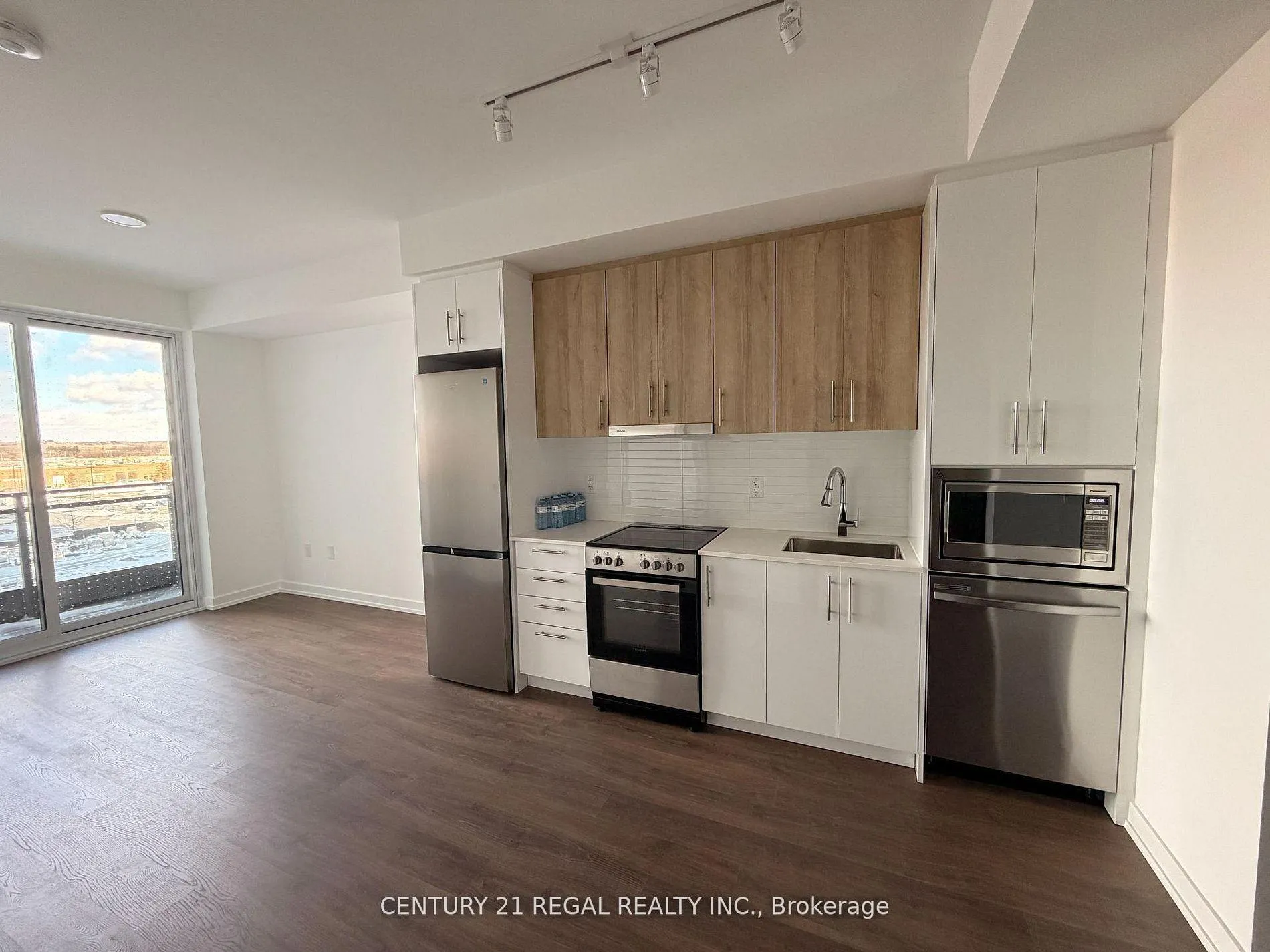 Photo 4 of Unit A508, 9763 Markham Road, Markham, Greensborough — HOMEH