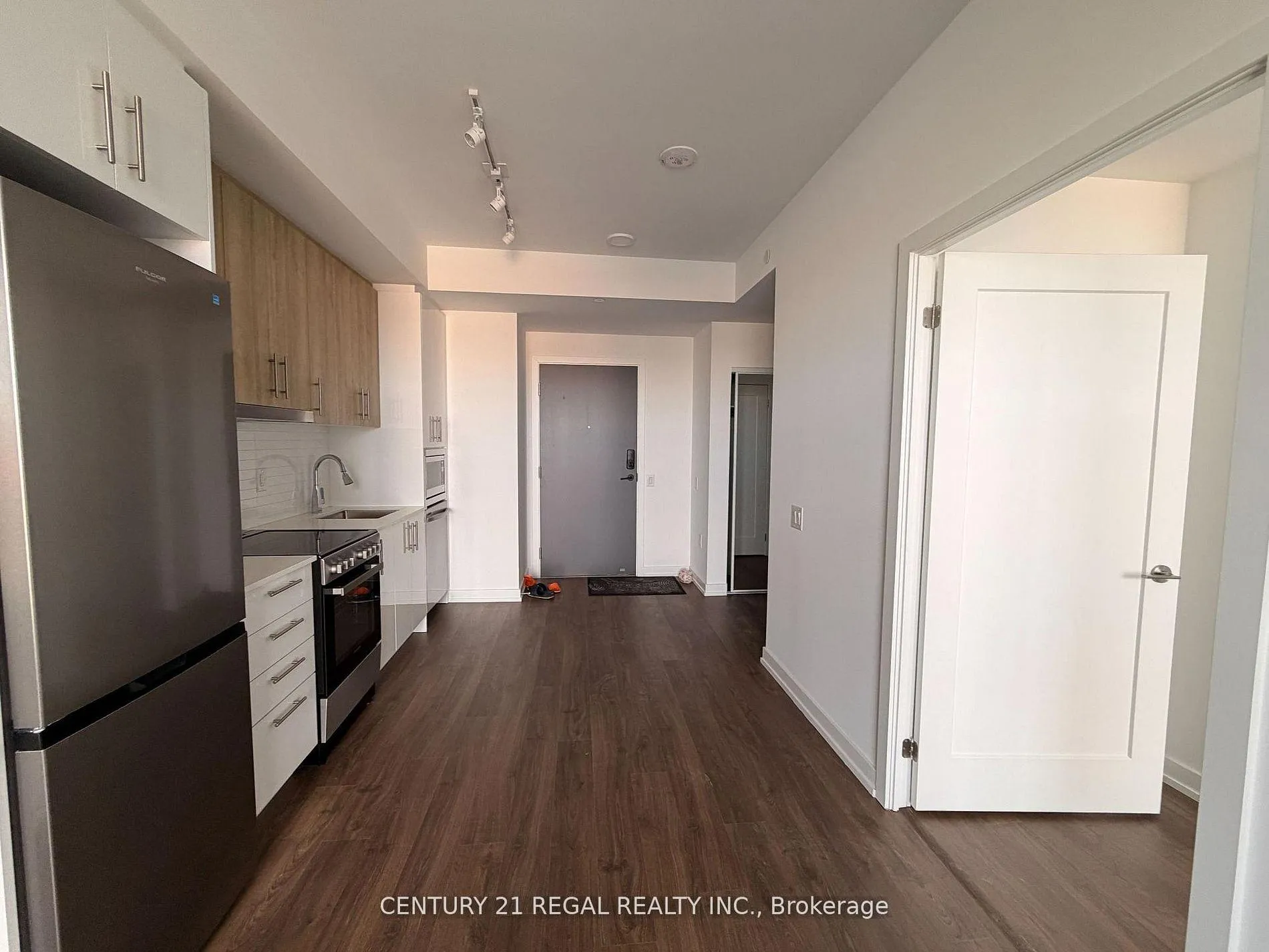 Photo 5 of Unit A508, 9763 Markham Road, Markham, Greensborough — HOMEH