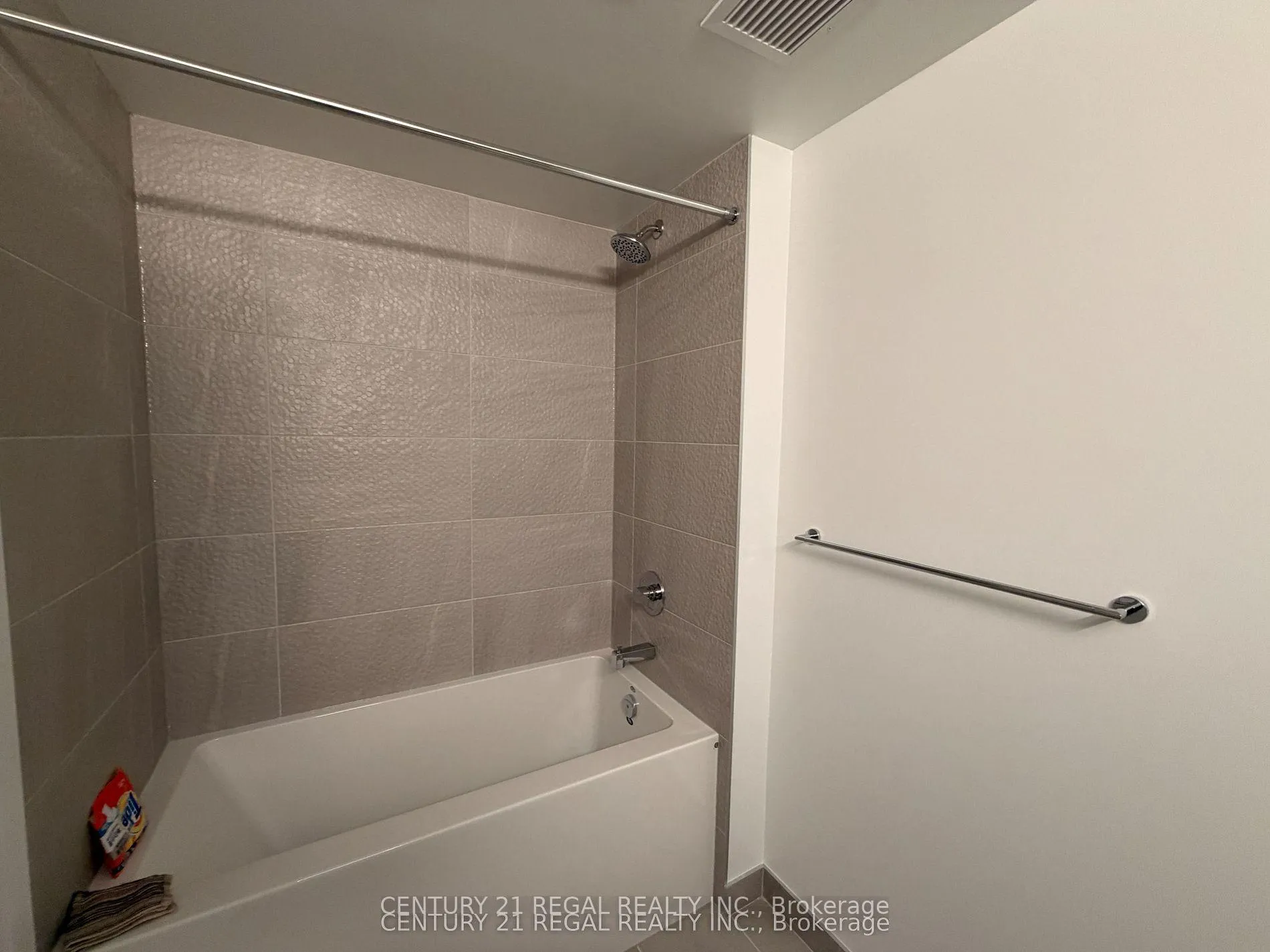 Photo 7 of Unit A508, 9763 Markham Road, Markham, Greensborough — HOMEH