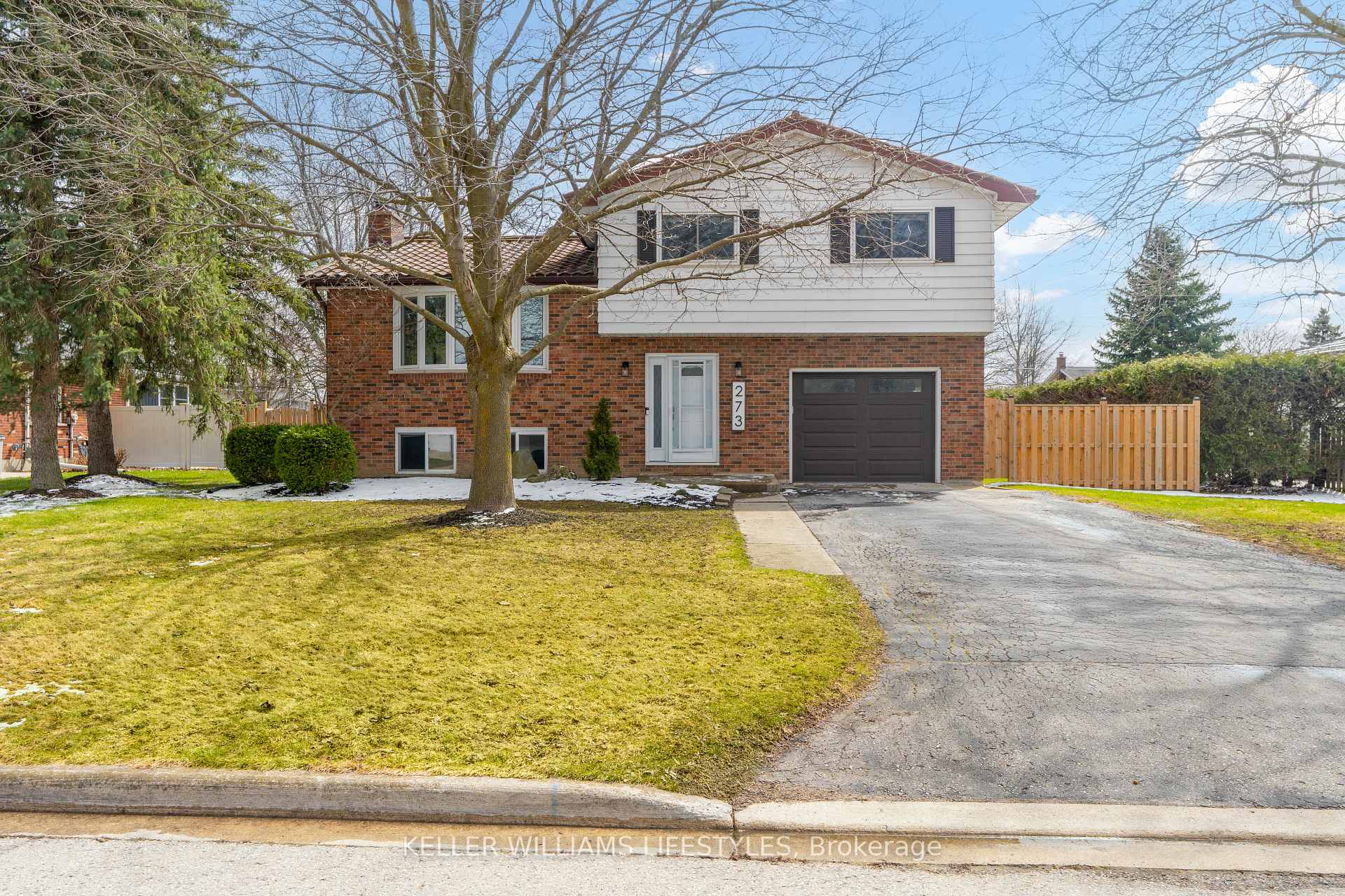 Photo 3 of 273 Churchill Drive, South Huron, Exeter — HOMEH