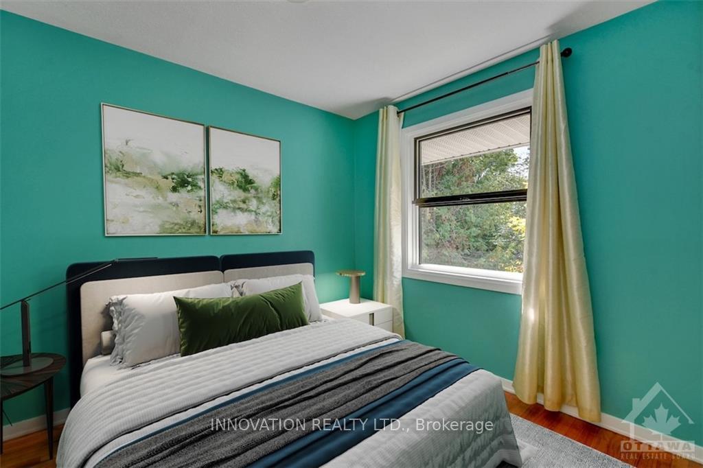 Photo 3 of 27 Dayton Crescent, Ottawa, Leslie Park — HOMEH