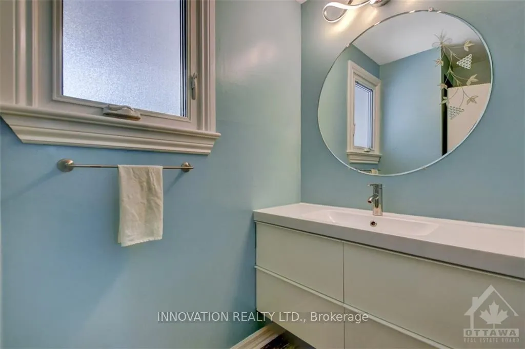 Photo 13 of 27 Dayton Crescent, Ottawa, Leslie Park — HOMEH