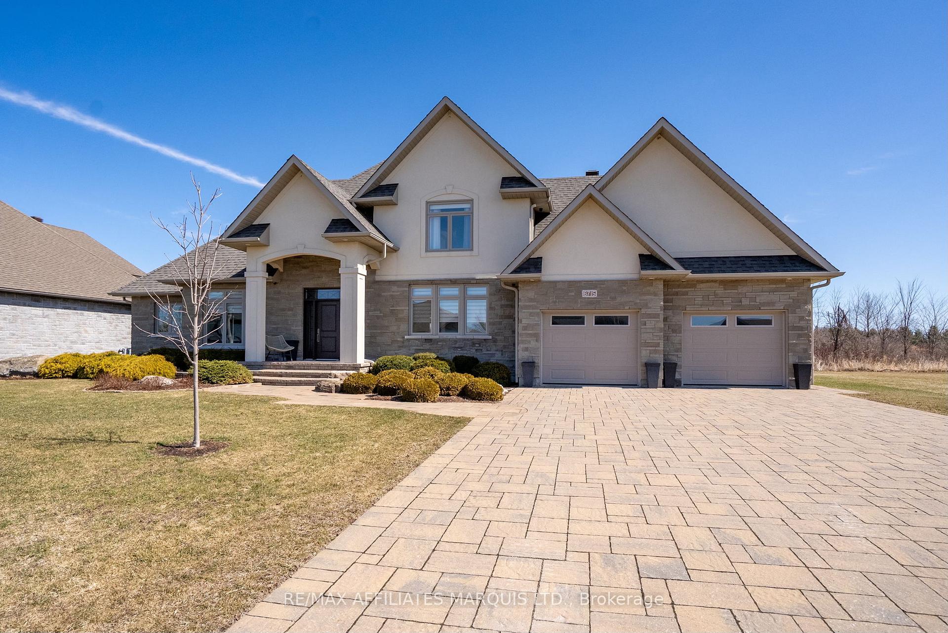 Photo 2 of 6715 Yacht Boulevard, South Glengarry, South Glengarry (Charlottenburgh) Twp — HOMEH
