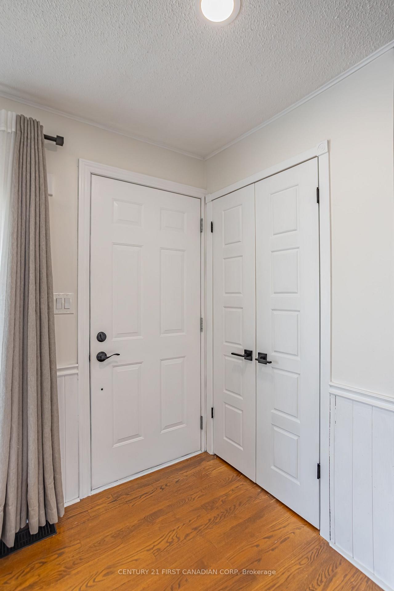 Photo 5 of 122 Huron Street E, South Huron, Exeter — HOMEH
