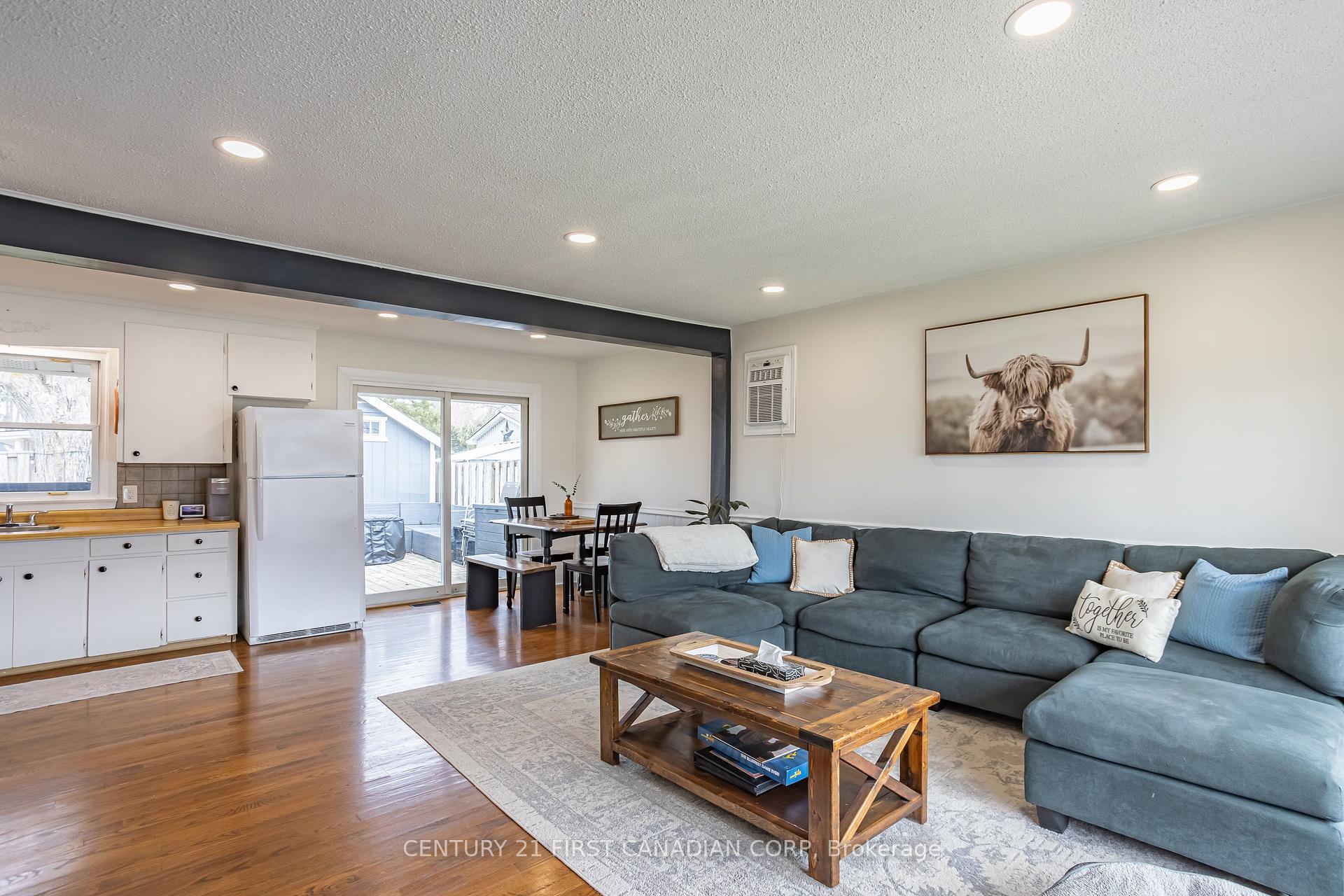 Photo 7 of 122 Huron Street E, South Huron, Exeter — HOMEH