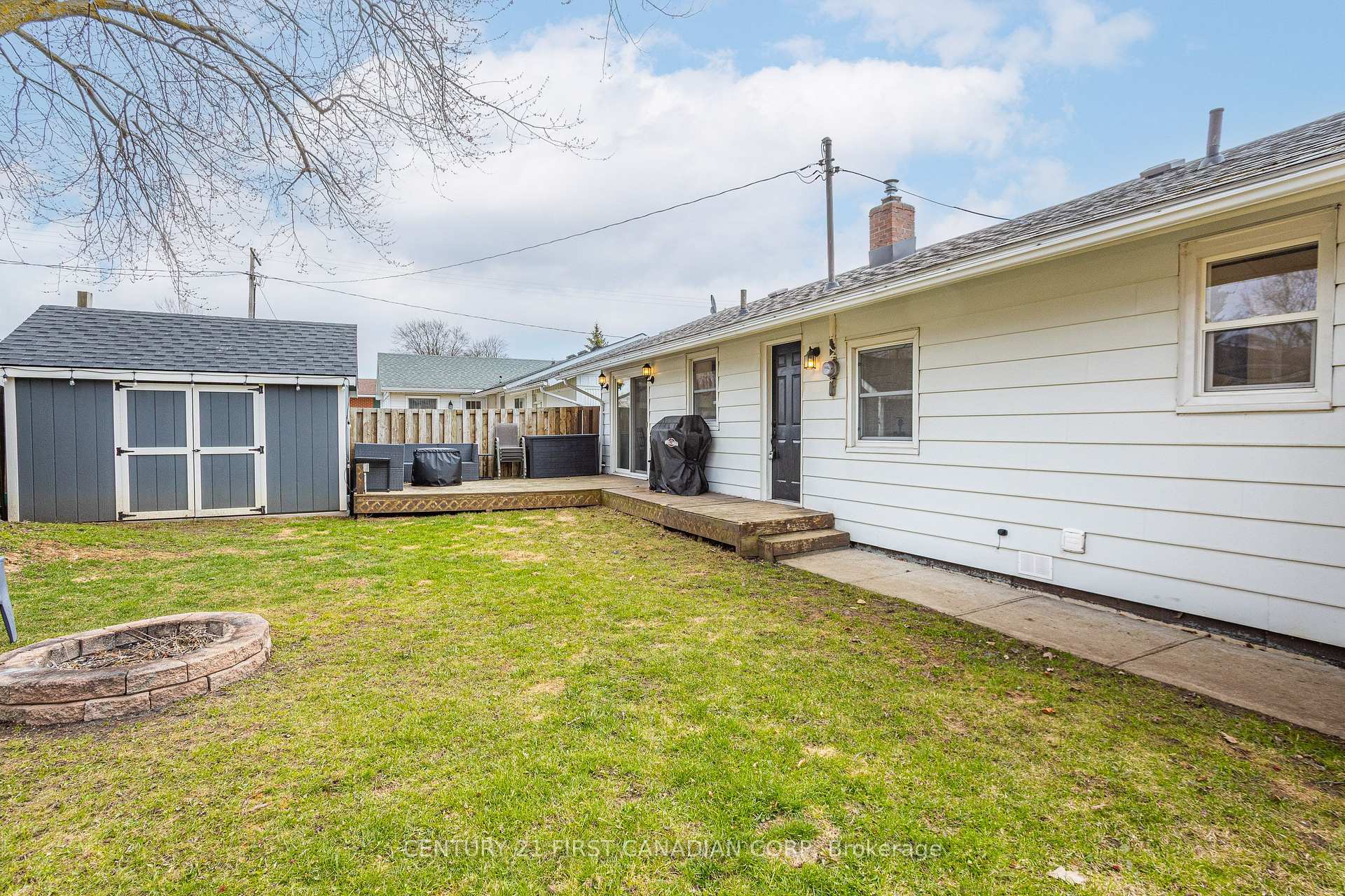 Photo 34 of 122 Huron Street E, South Huron, Exeter — HOMEH