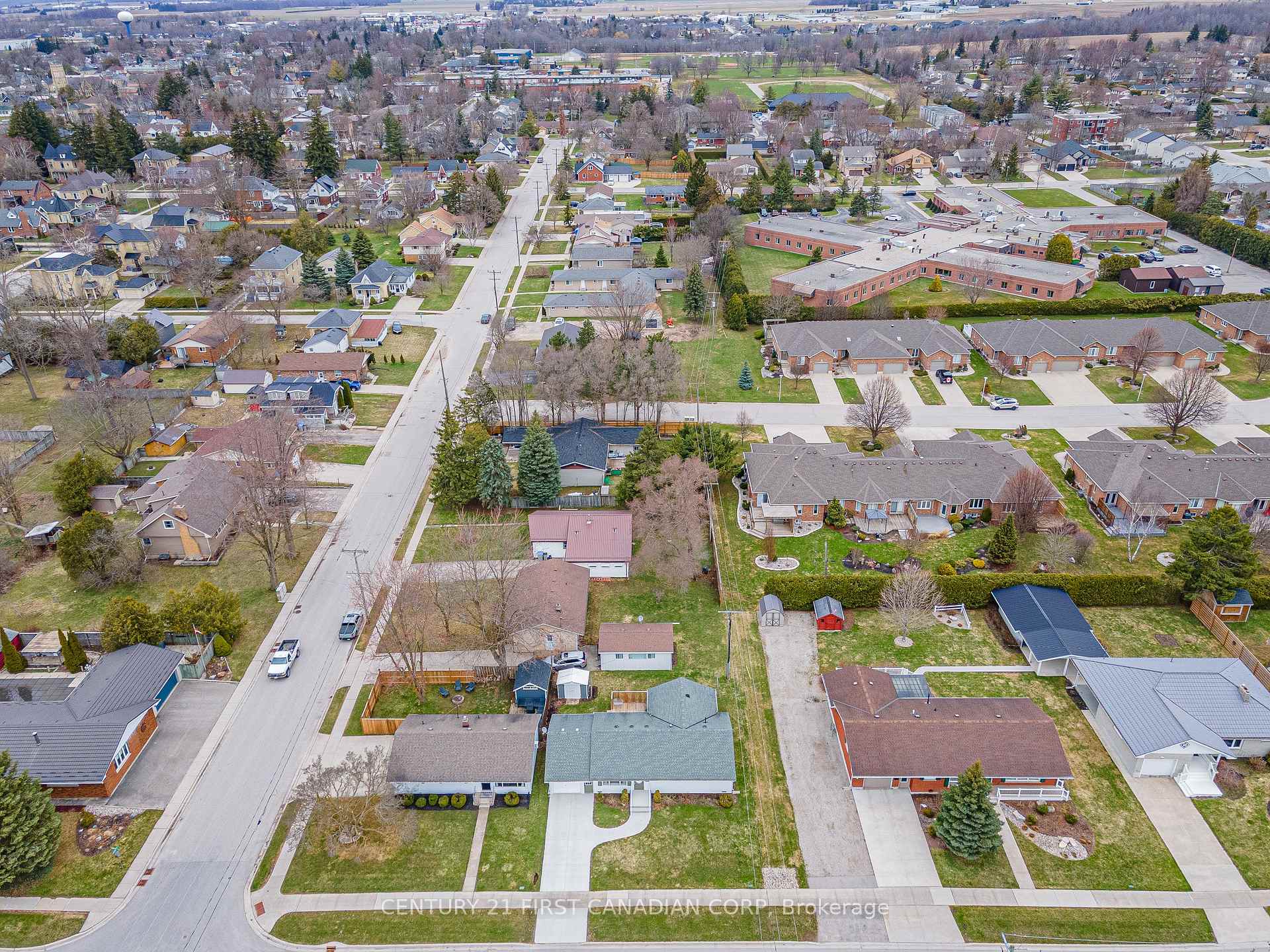 Photo 42 of 122 Huron Street E, South Huron, Exeter — HOMEH
