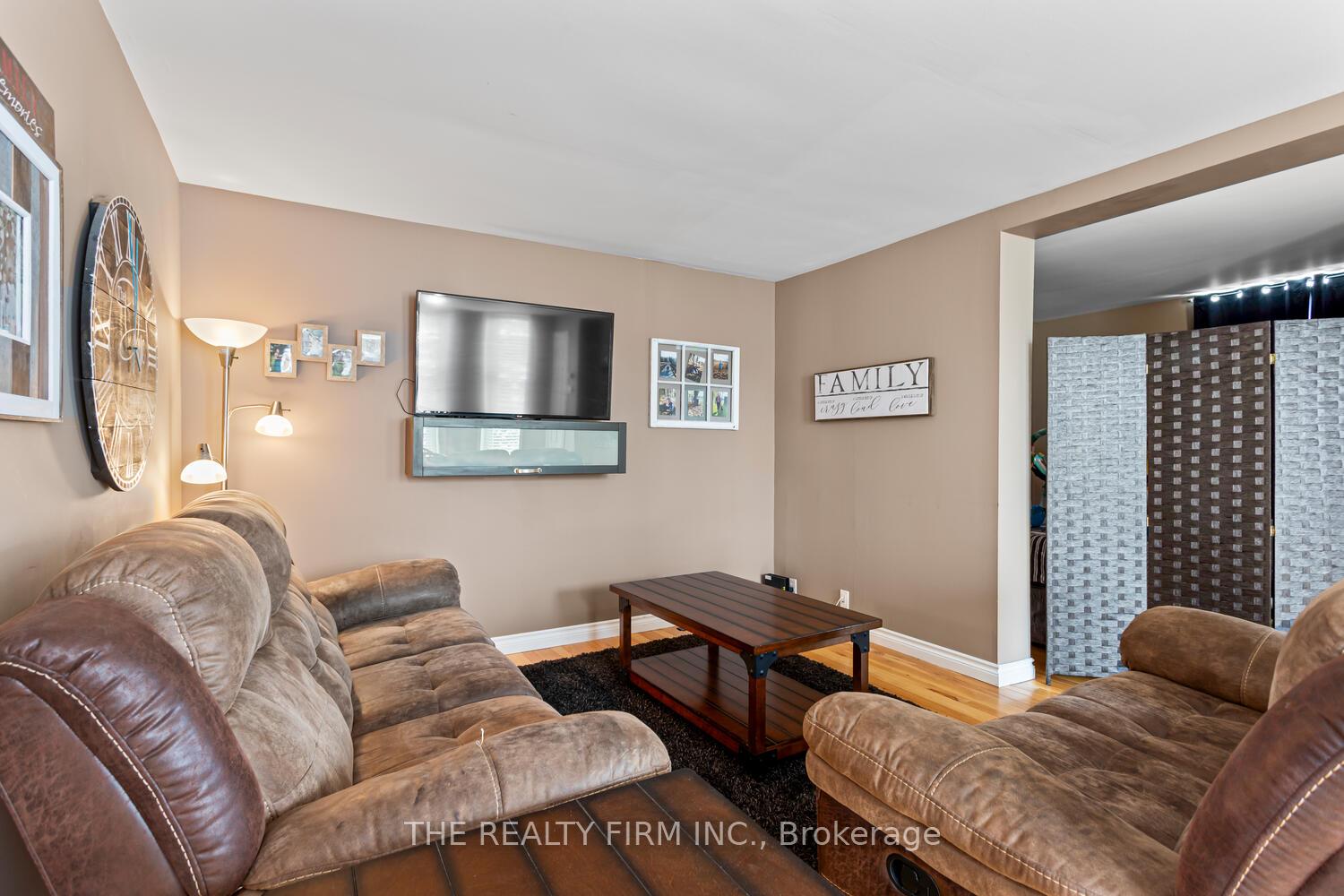 Photo 10 of 313 Carling Street, South Huron, Exeter — HOMEH
