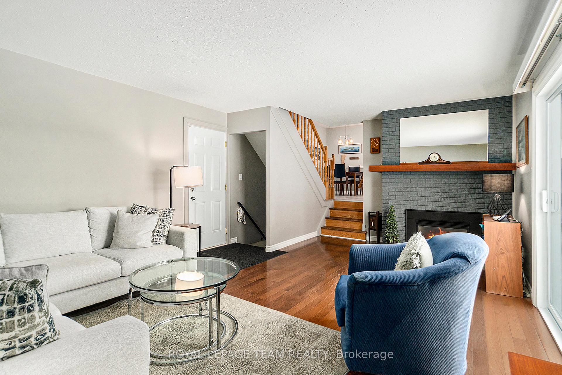 Photo 12 of 20 Glendenning Drive, Ottawa, Arlington Woods — HOMEH