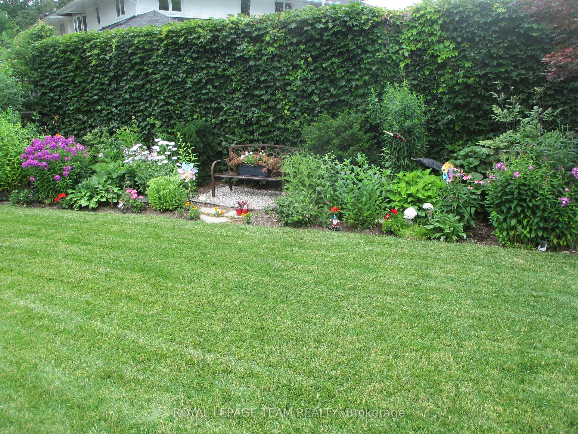 Photo 27 of 20 Glendenning Drive, Ottawa, Arlington Woods — HOMEH