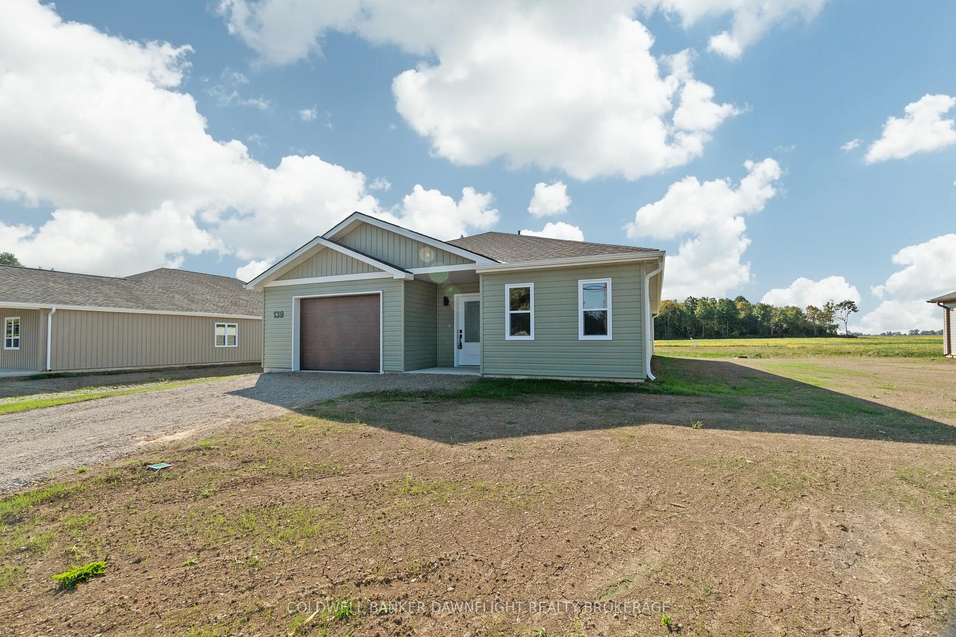 Photo 2 of 139 Victoria Avenue E, South Huron, Stephen — HOMEH