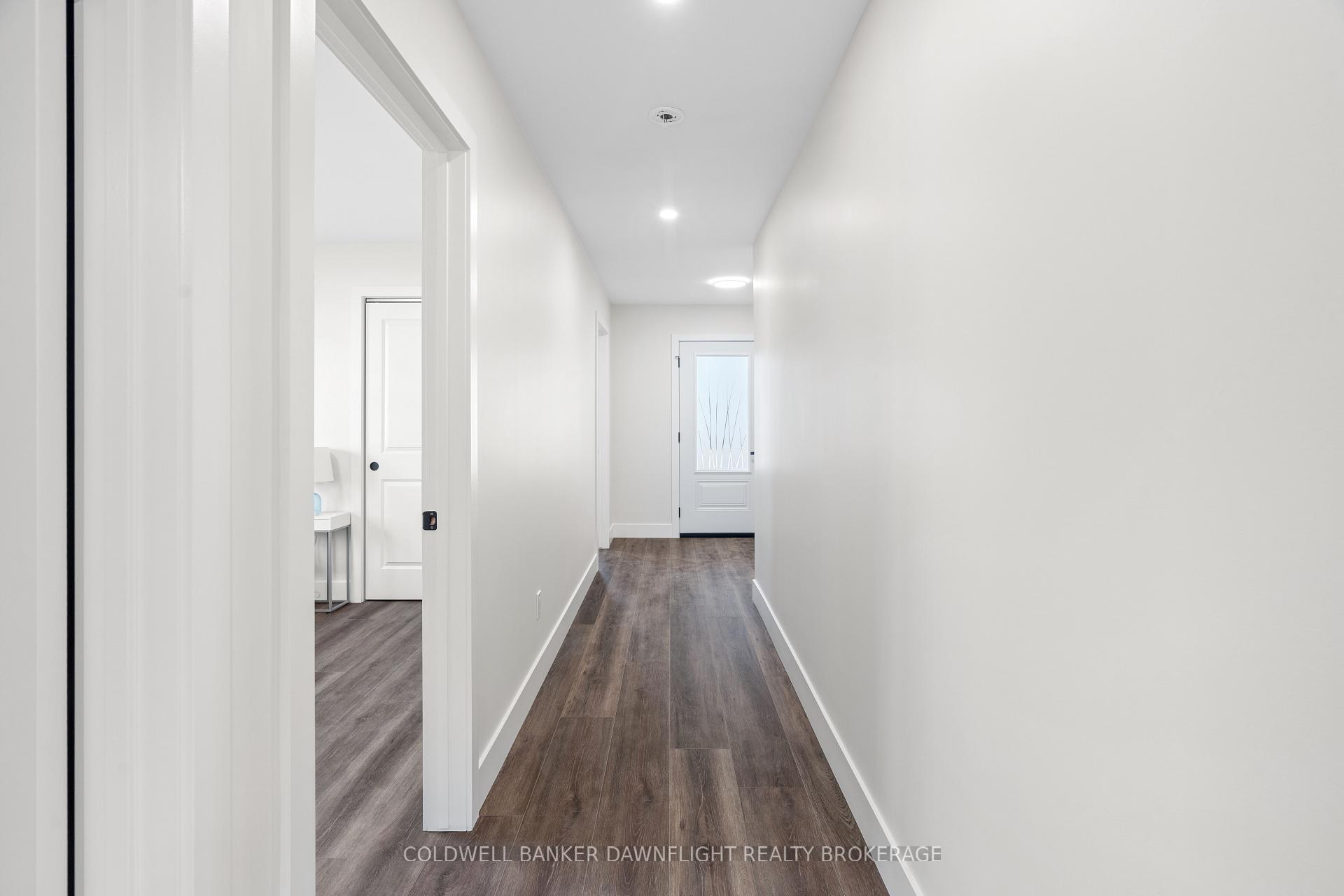 Photo 5 of 139 Victoria Avenue E, South Huron, Stephen — HOMEH