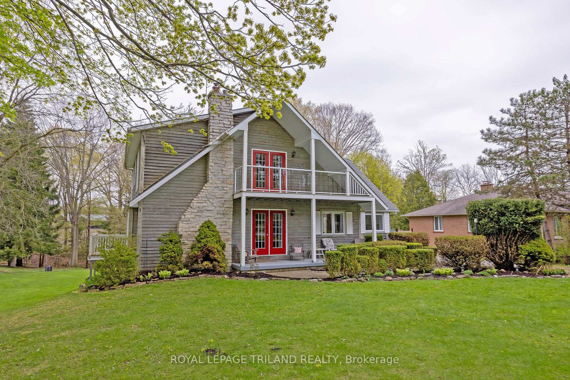 Photo 1 of 37412 Lake Line, Southwold, Rural Southwold — HOMEH