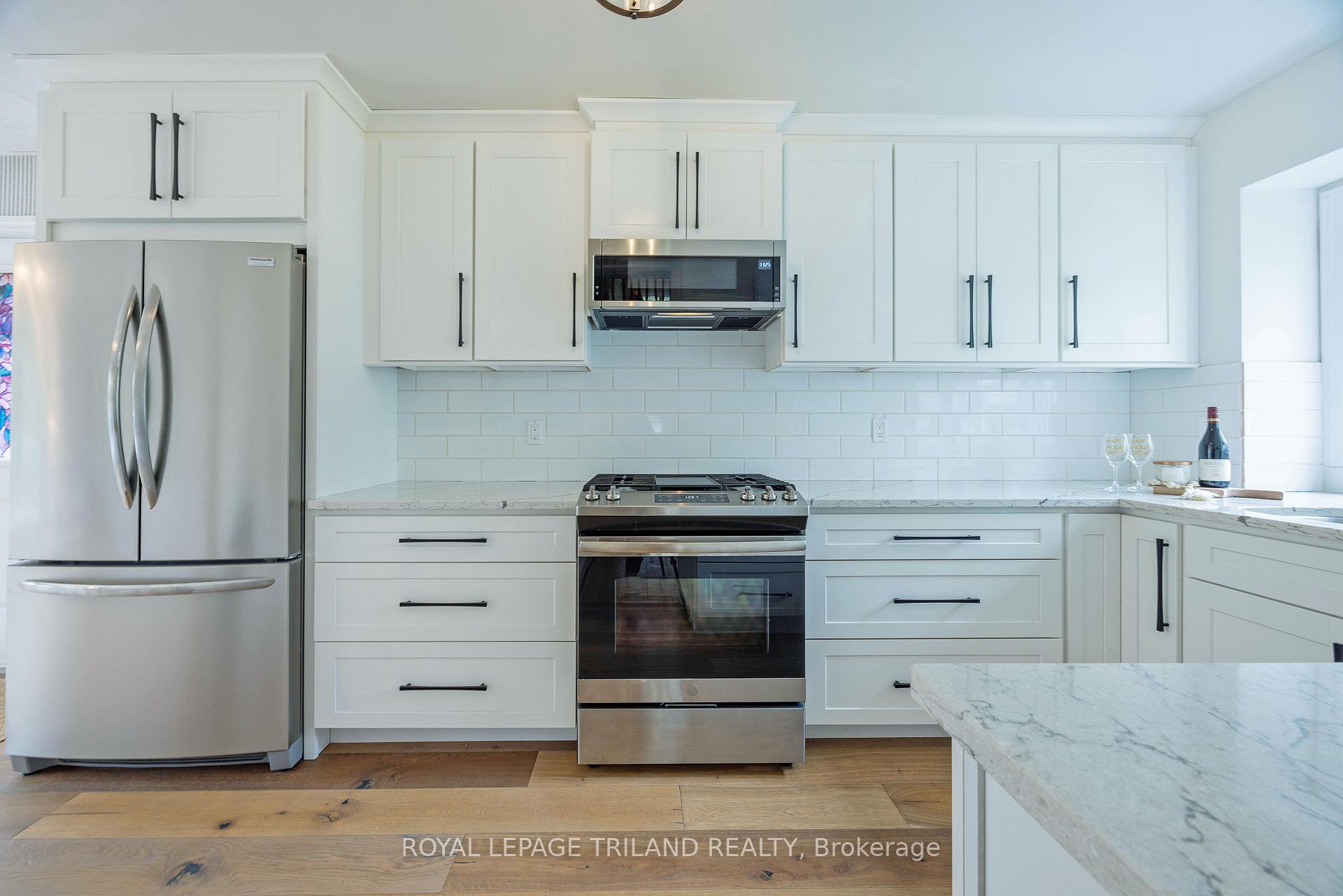 Photo 10 of 37412 Lake Line, Southwold, Rural Southwold — HOMEH