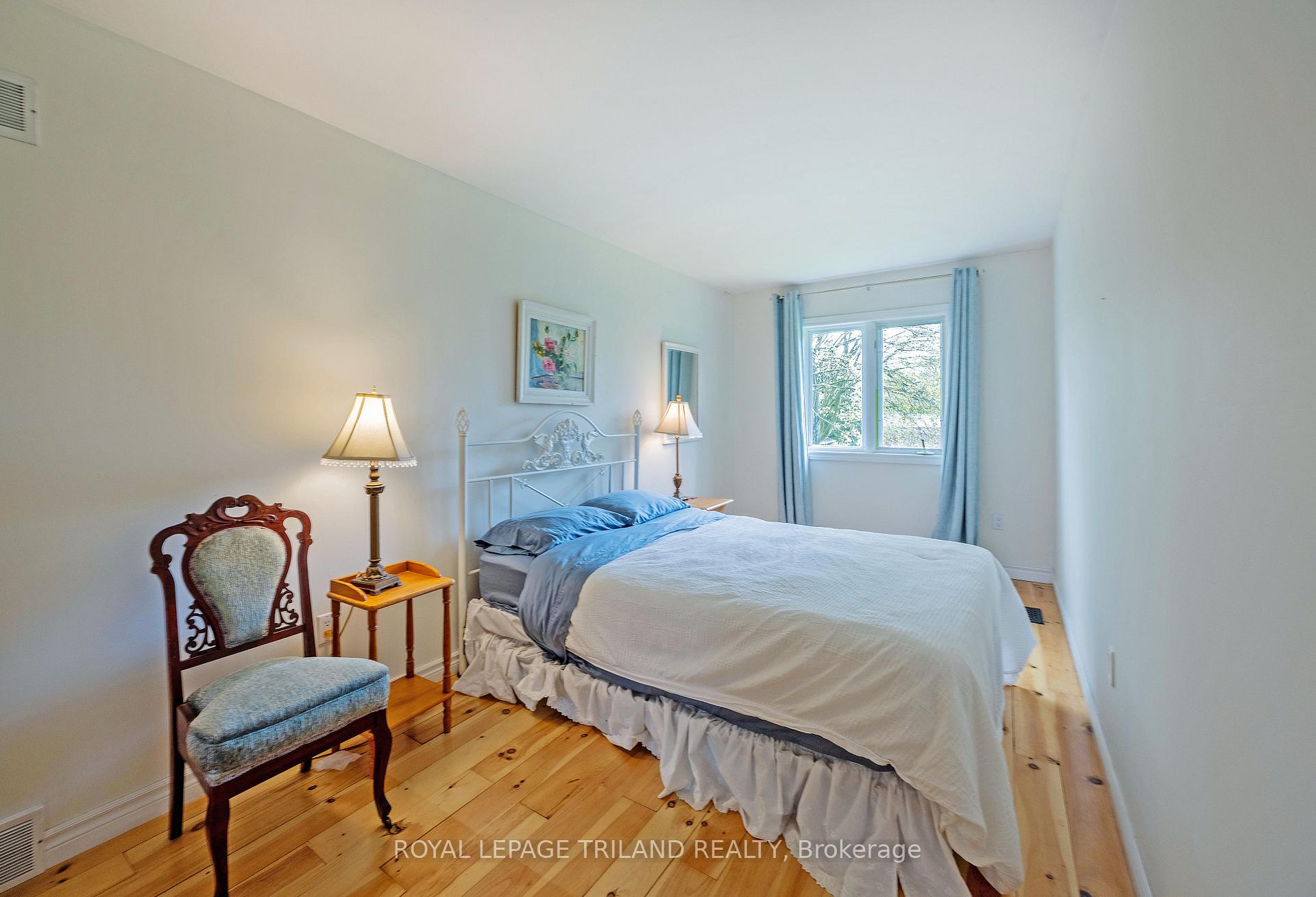 Photo 20 of 37412 Lake Line, Southwold, Rural Southwold — HOMEH