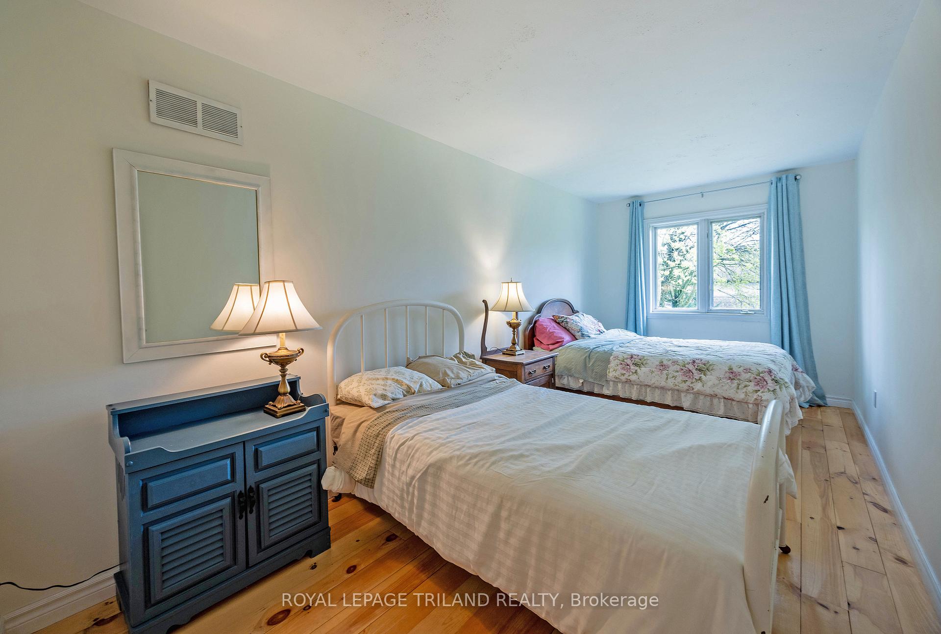 Photo 21 of 37412 Lake Line, Southwold, Rural Southwold — HOMEH