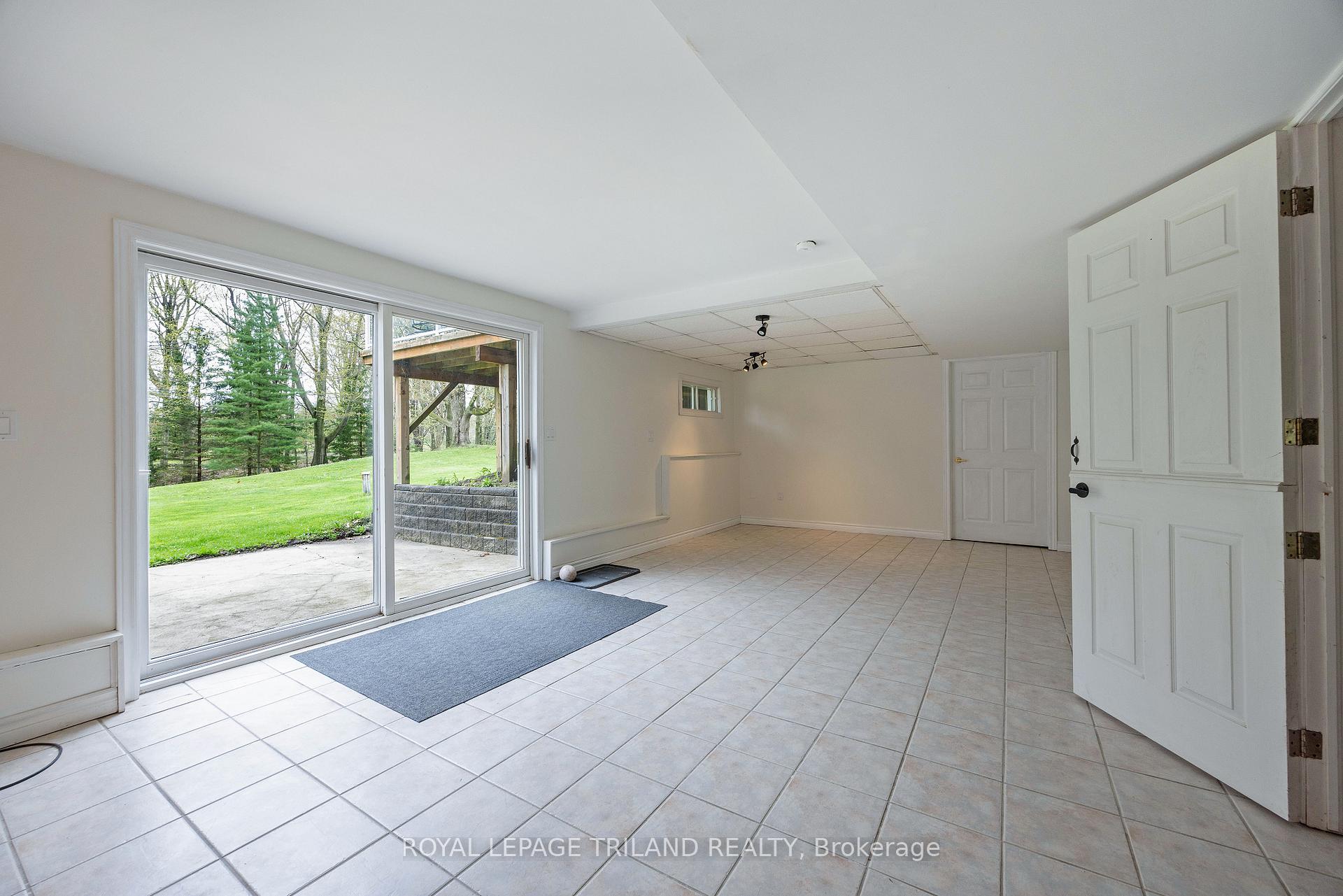 Photo 31 of 37412 Lake Line, Southwold, Rural Southwold — HOMEH