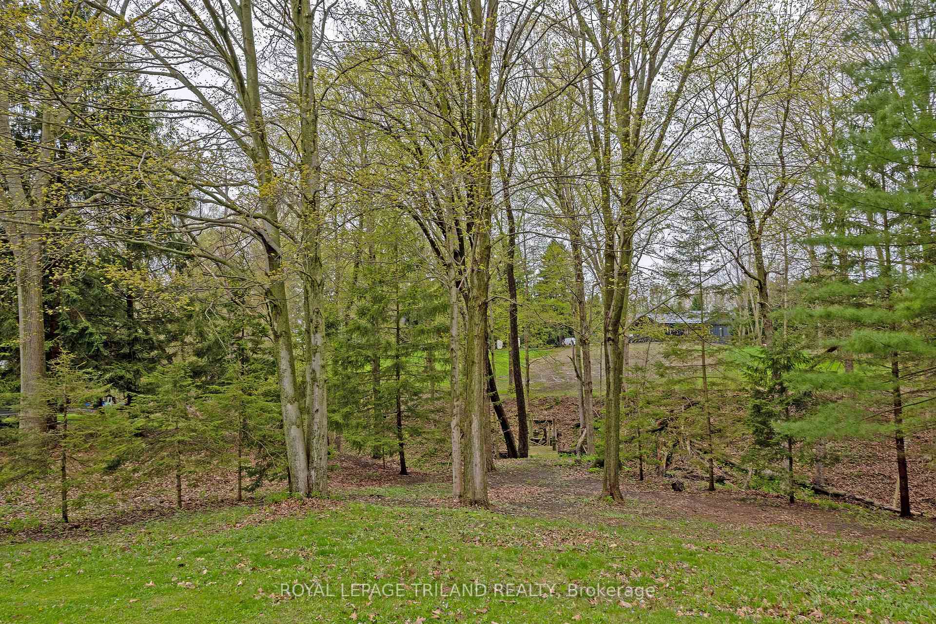 Photo 39 of 37412 Lake Line, Southwold, Rural Southwold — HOMEH