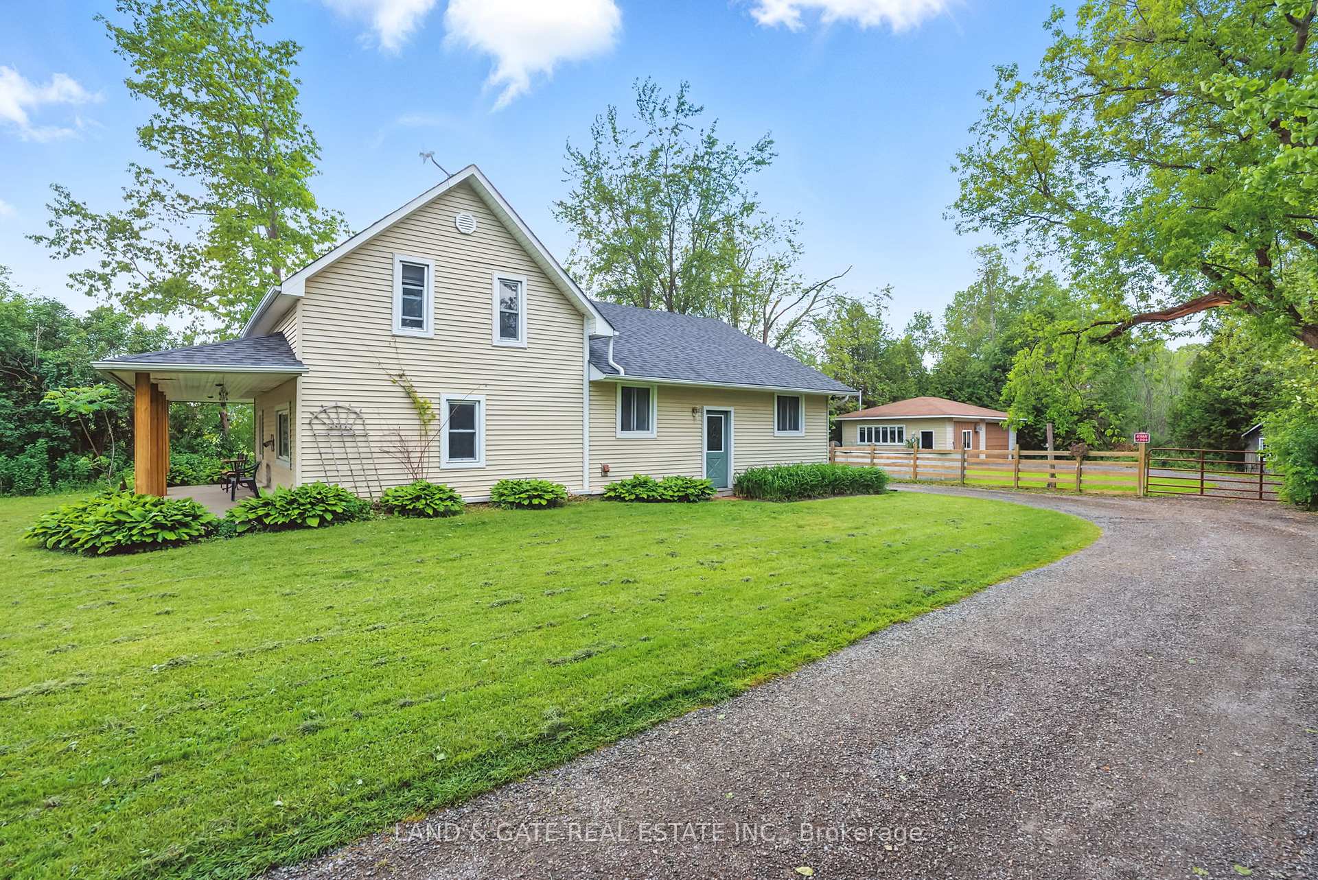 Photo 2 of 4501 Devitts Road, Scugog, Rural Scugog — HOMEH