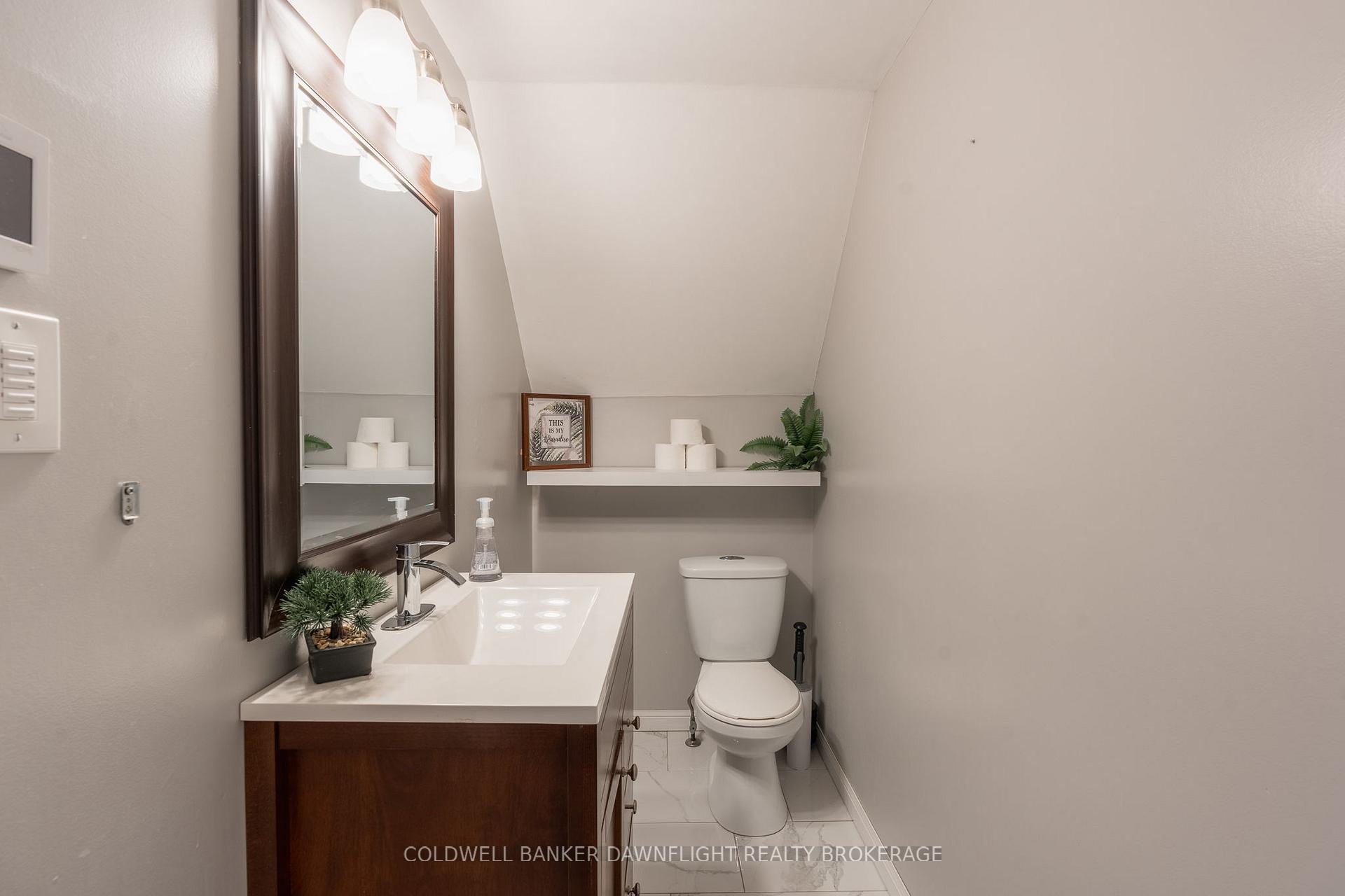 Photo 27 of 307 Carling Street, South Huron, Exeter — HOMEH