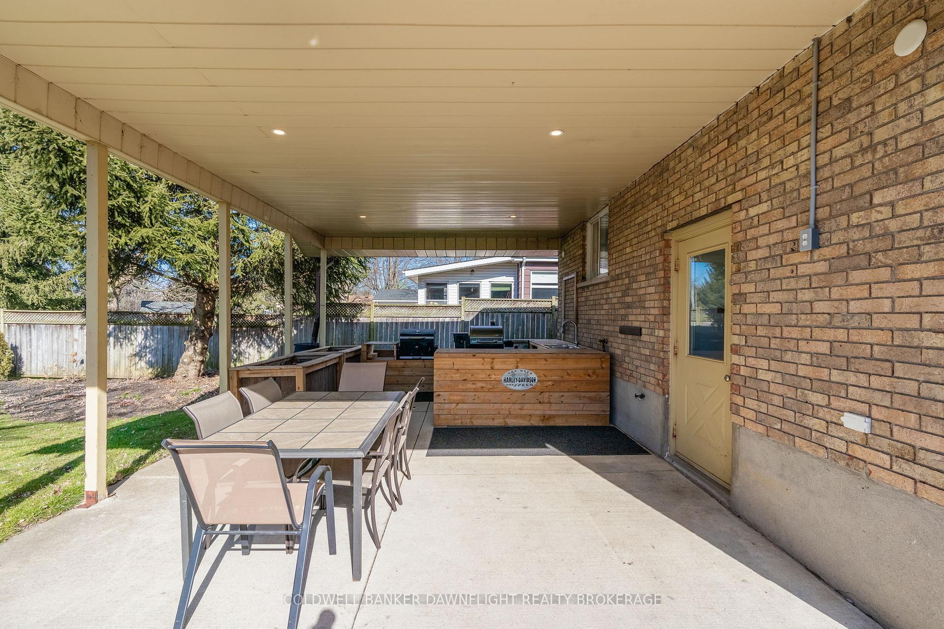 Photo 33 of 307 Carling Street, South Huron, Exeter — HOMEH