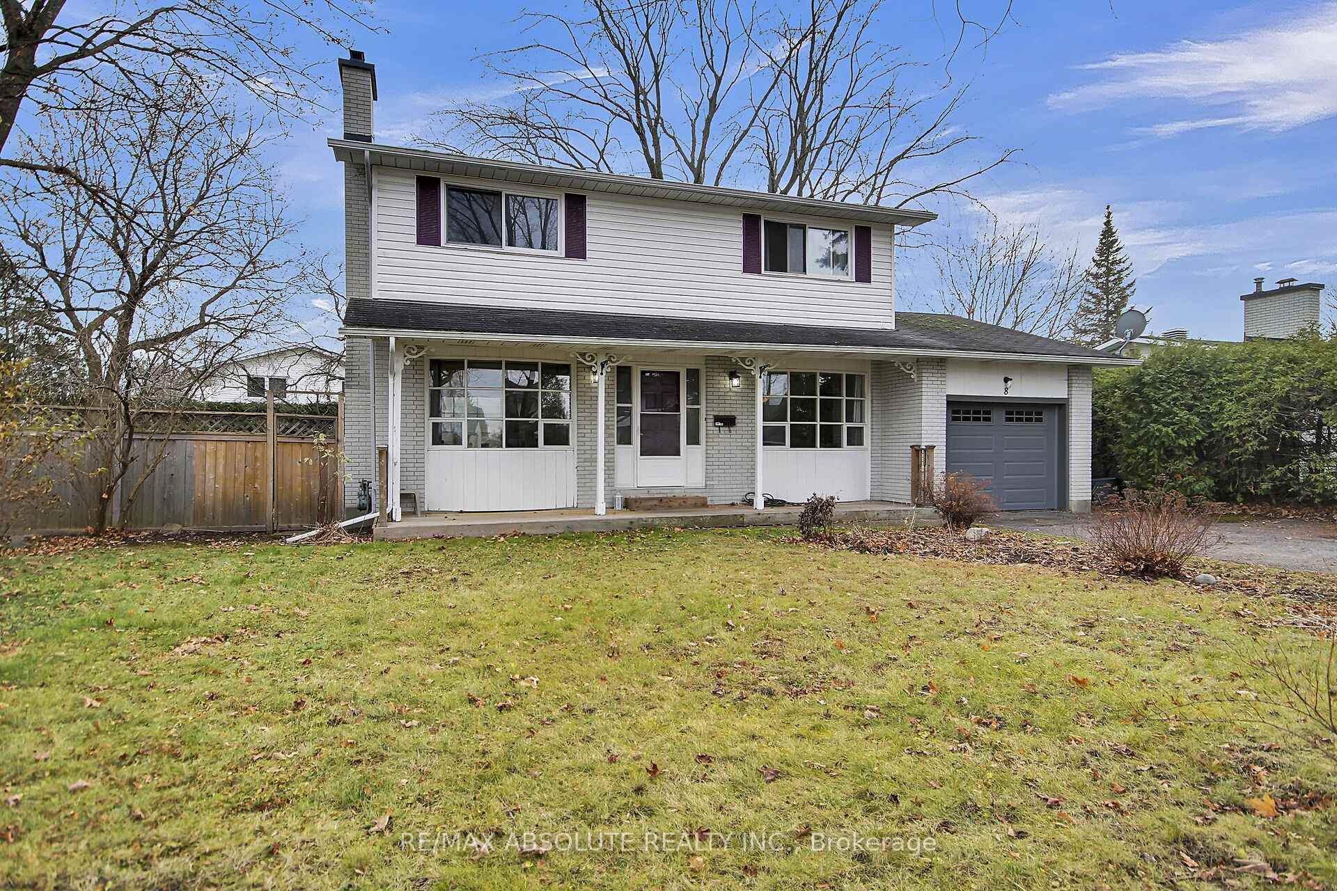 Photo 1 of 8 Aurora Crescent, Ottawa, Manordale — HOMEH