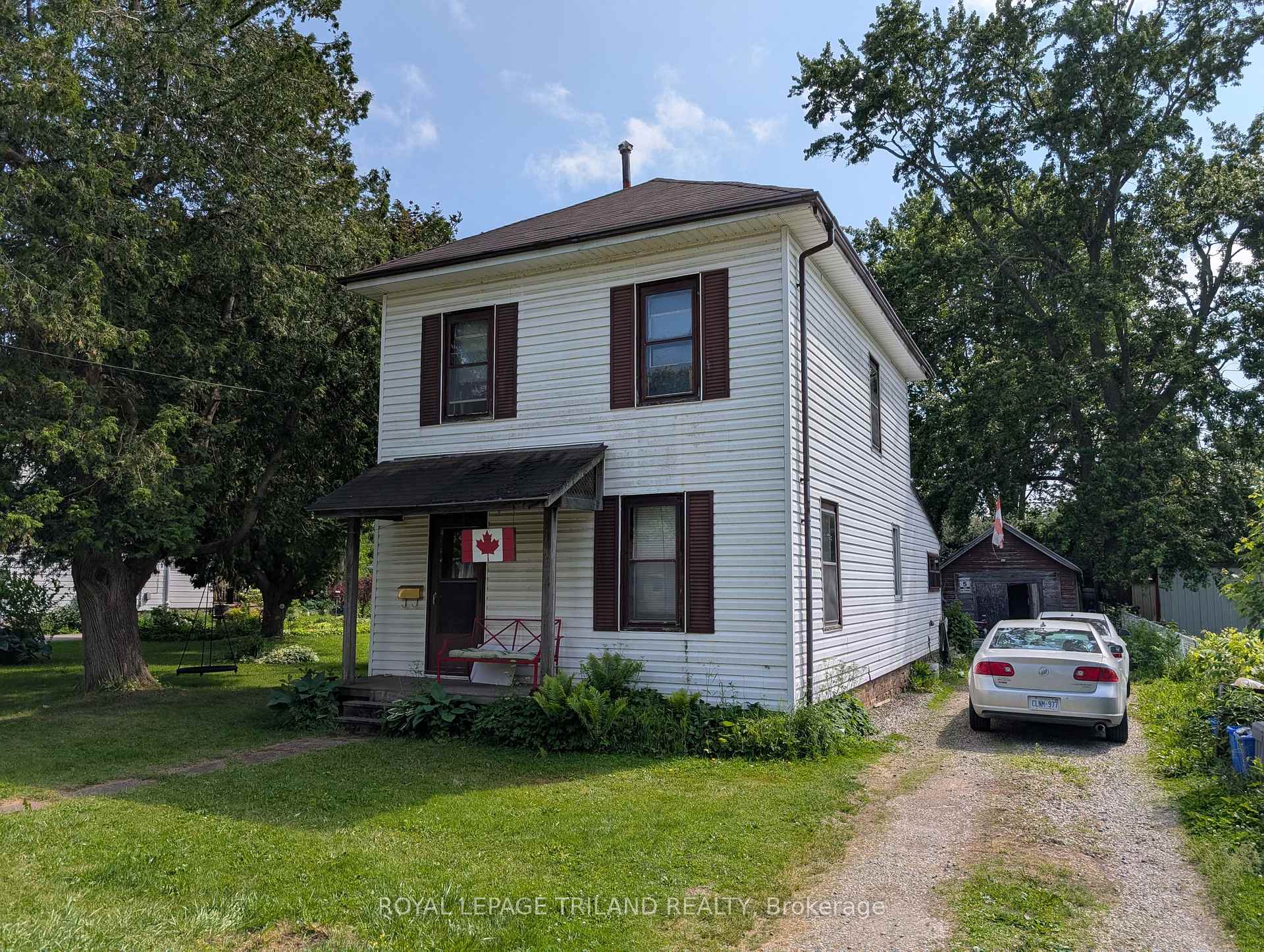 Front of 9671 John Street