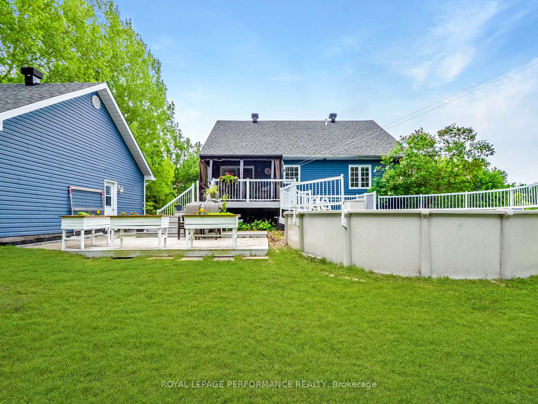 Photo 7 of 21845 Concession 3, South Glengarry, South Glengarry (Lancaster) Twp — HOMEH