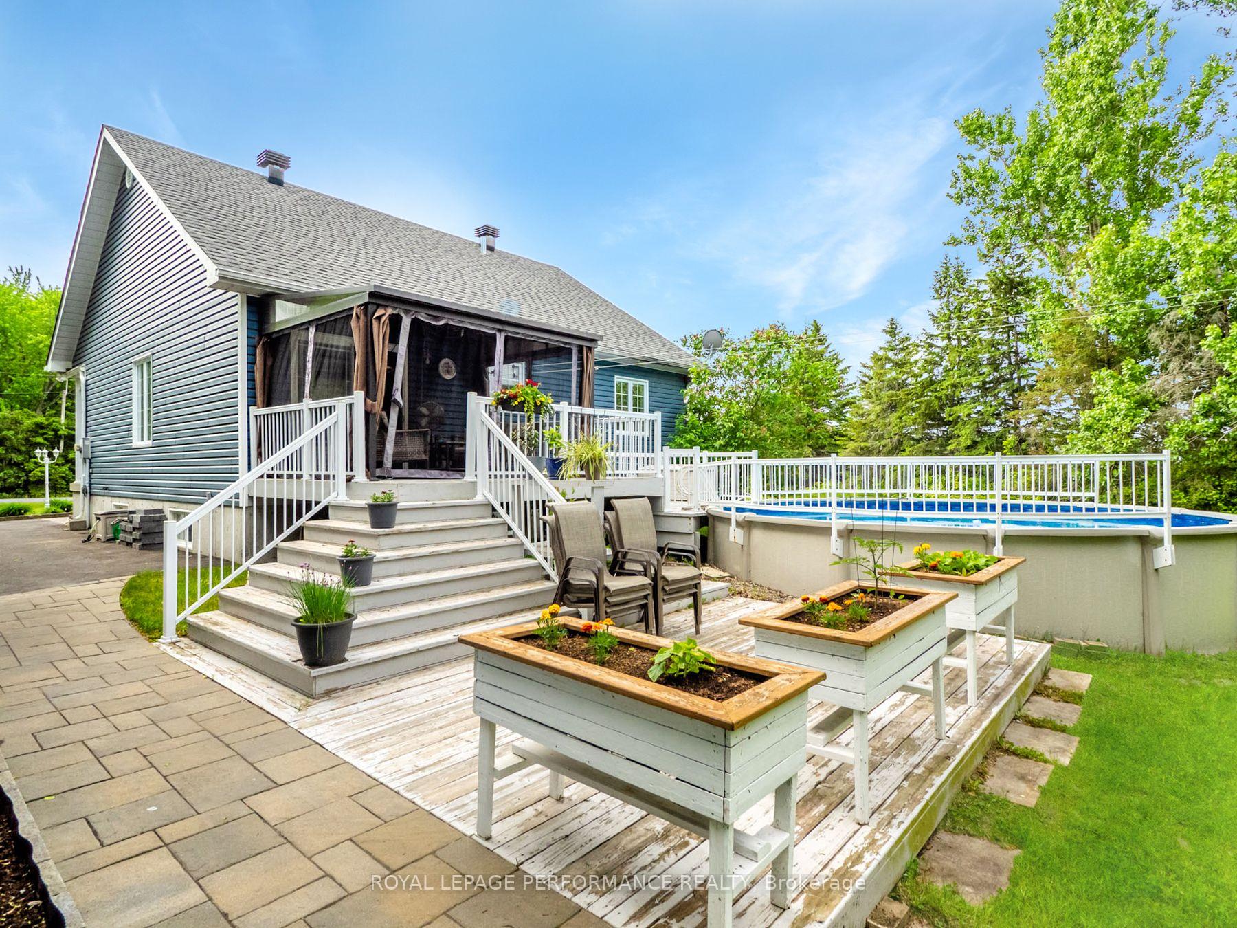 Photo 8 of 21845 Concession 3, South Glengarry, South Glengarry (Lancaster) Twp — HOMEH