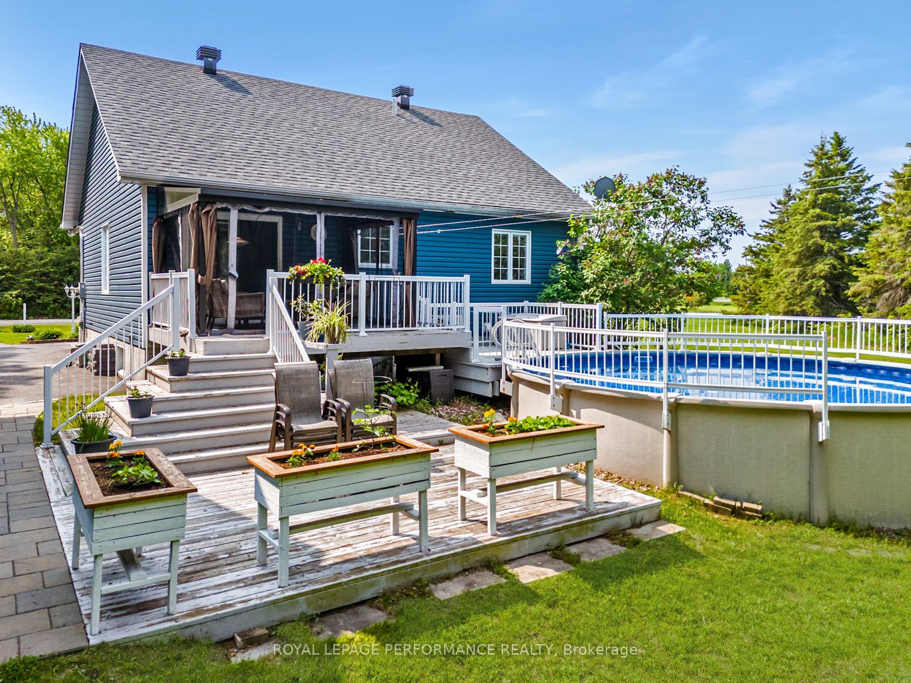 Photo 11 of 21845 Concession 3, South Glengarry, South Glengarry (Lancaster) Twp — HOMEH