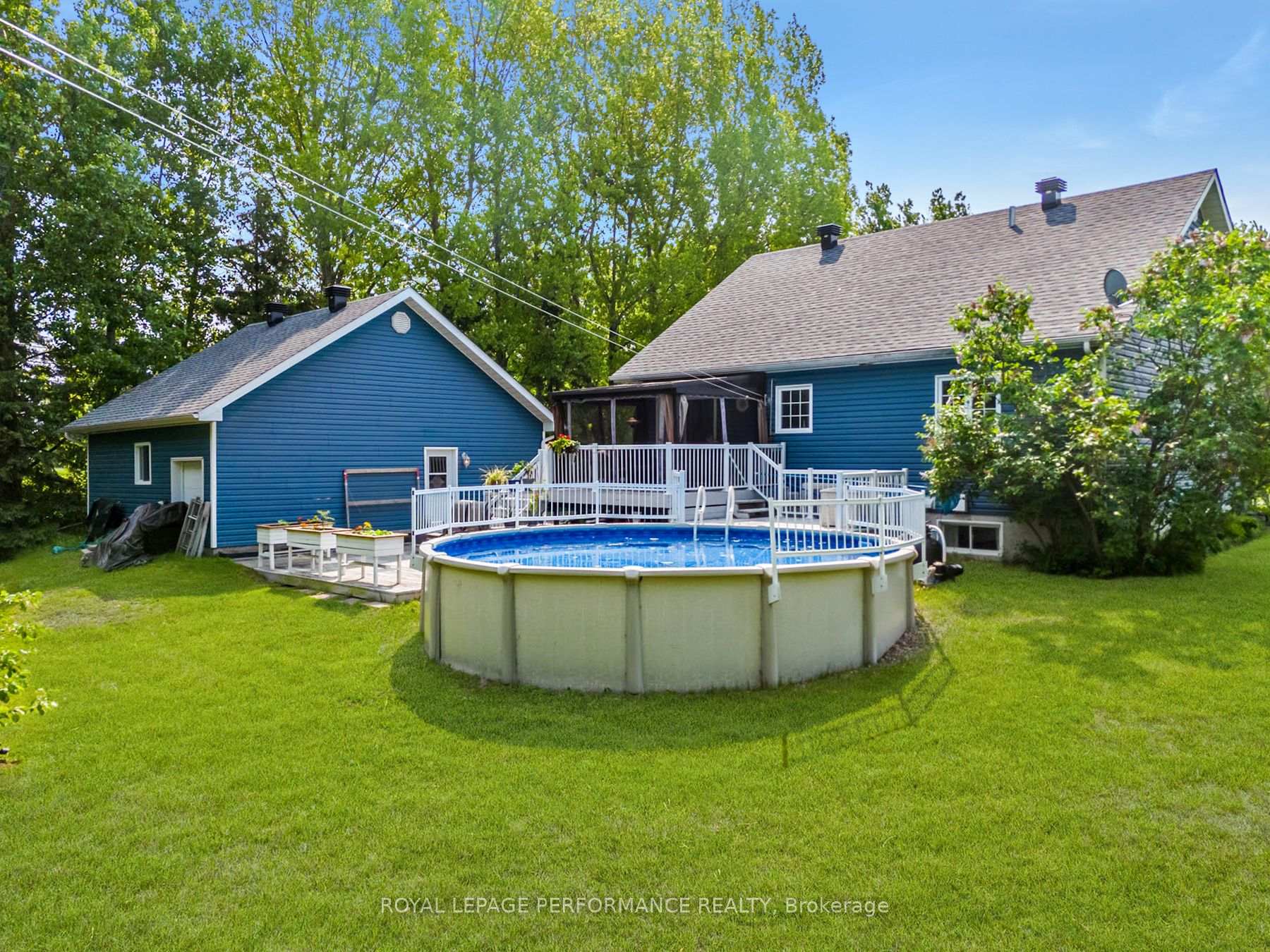 Photo 19 of 21845 Concession 3, South Glengarry, South Glengarry (Lancaster) Twp — HOMEH