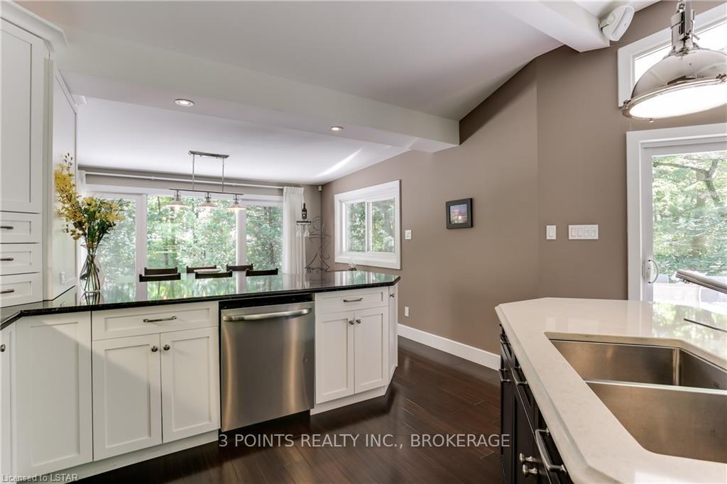 Photo 24 of 4 Frances Crescent, South Huron, Stephen — HOMEH