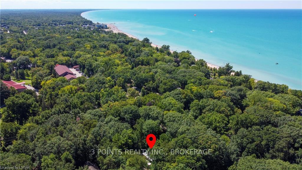 Photo 37 of 4 Frances Crescent, South Huron, Stephen — HOMEH