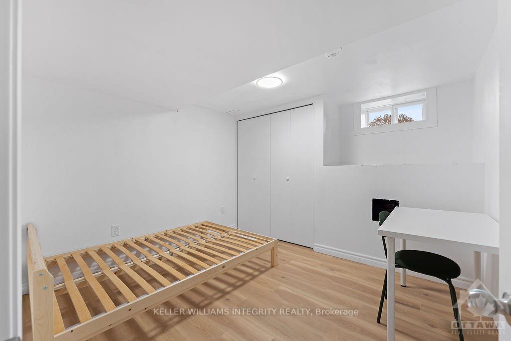 Photo 24 of 28 Fairhill Crescent, Ottawa, Manordale — HOMEH