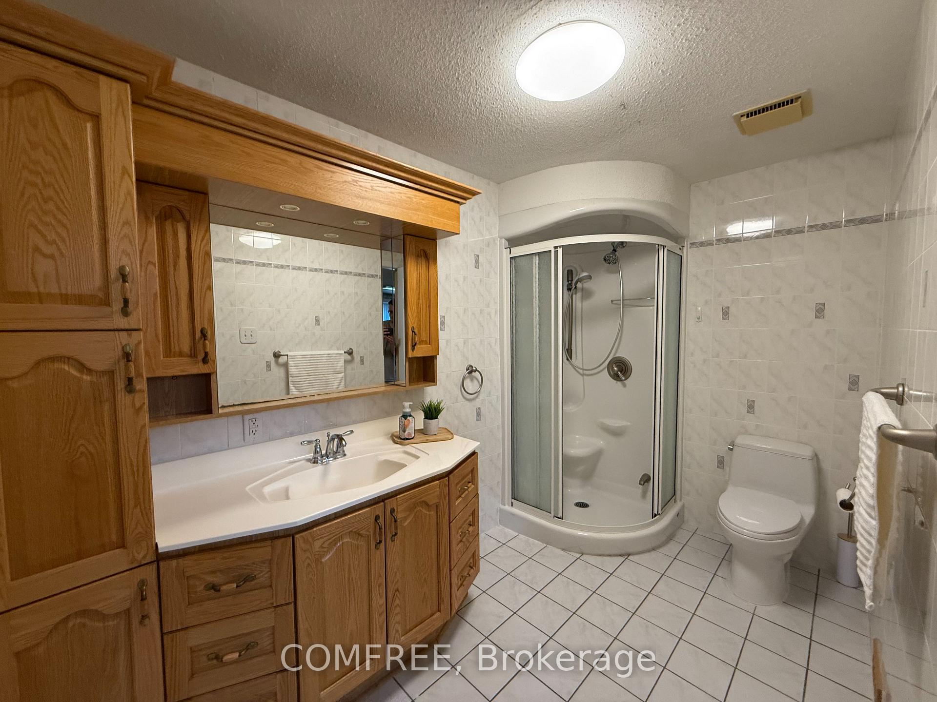 Photo 15 of 64 Menard Street, Russell, Embrun — HOMEH