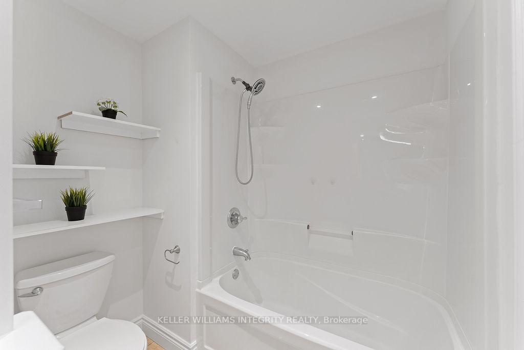 Photo 20 of 52 Pritchard Drive, Ottawa, Manordale — HOMEH