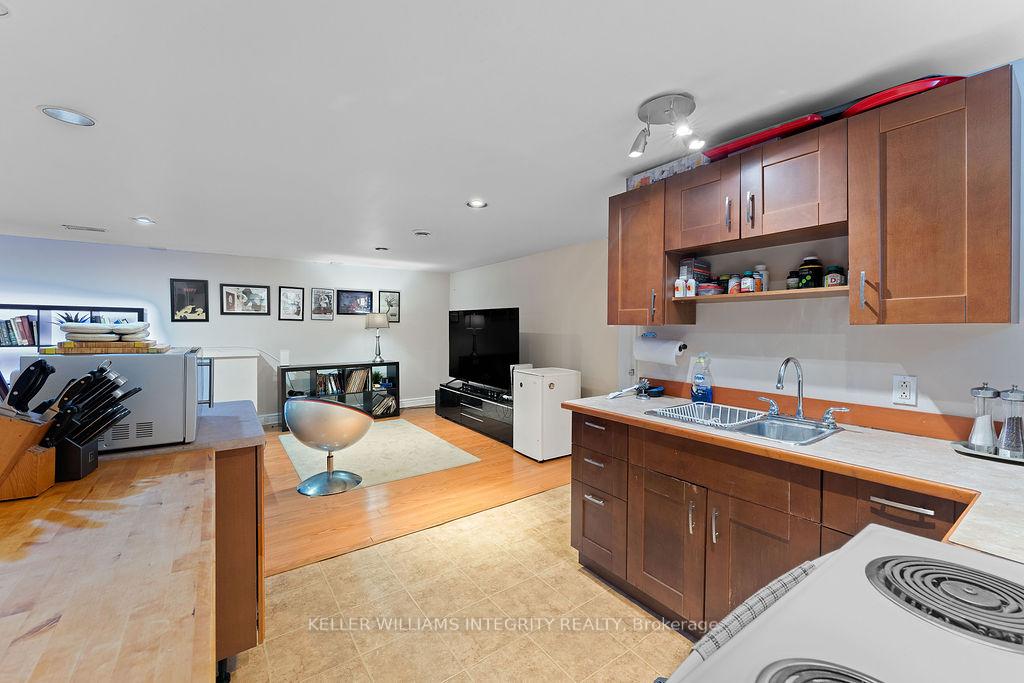 Photo 32 of 52 Pritchard Drive, Ottawa, Manordale — HOMEH