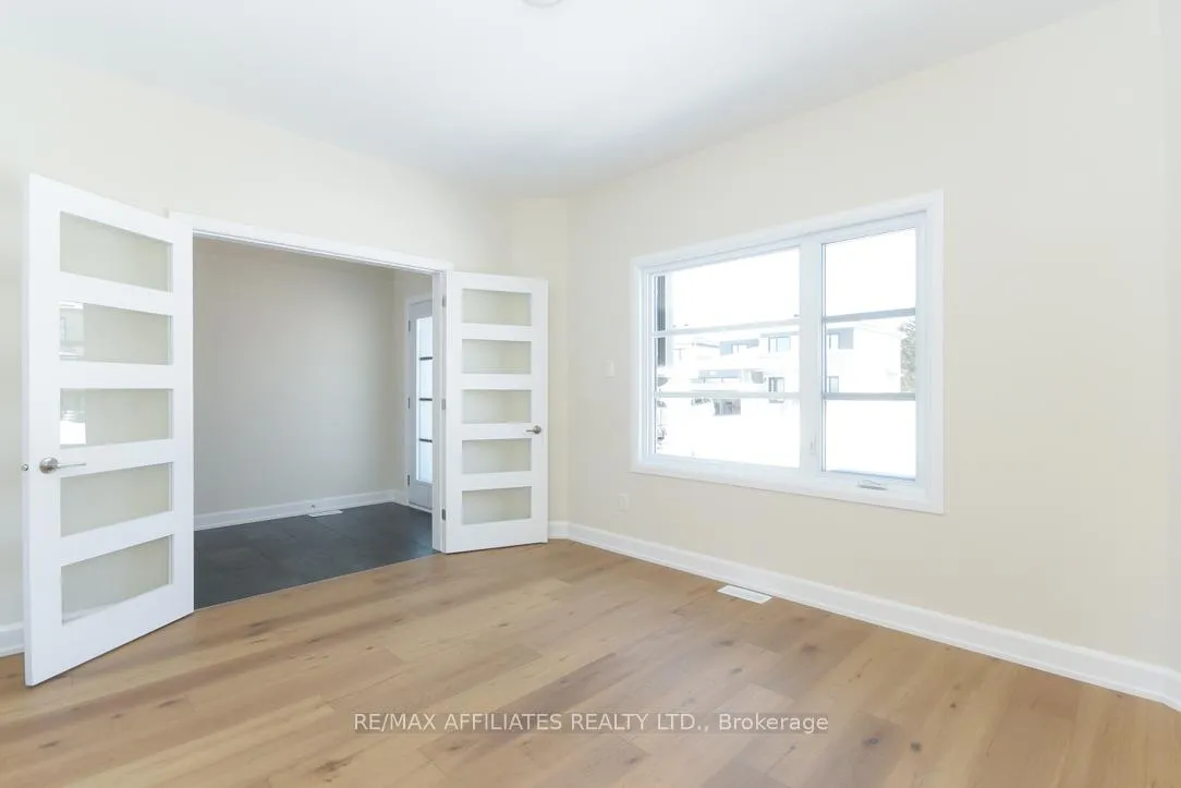 Photo 3 of 1060 Chablis Crescent, Russell, Embrun — HOMEH