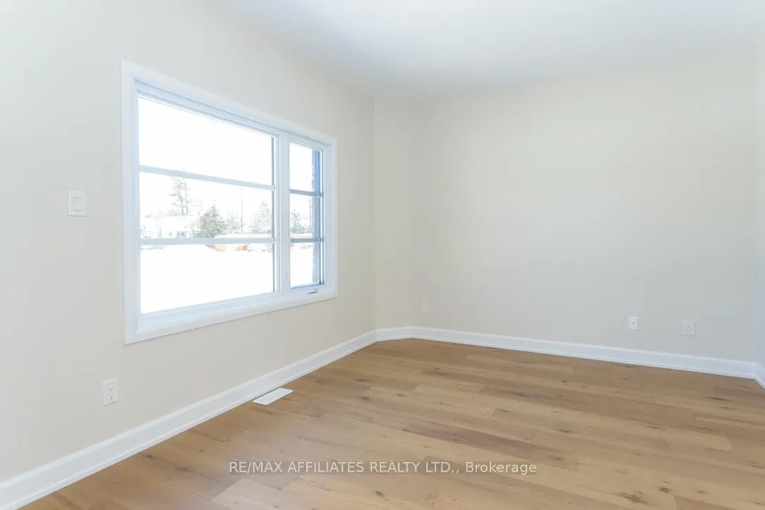 Photo 4 of 1060 Chablis Crescent, Russell, Embrun — HOMEH
