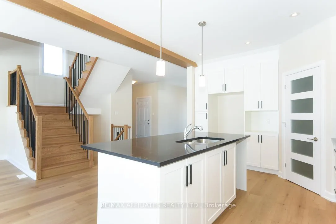 Photo 11 of 1060 Chablis Crescent, Russell, Embrun — HOMEH