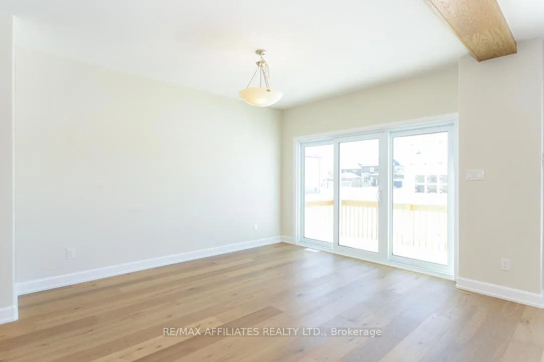 Photo 14 of 1060 Chablis Crescent, Russell, Embrun — HOMEH