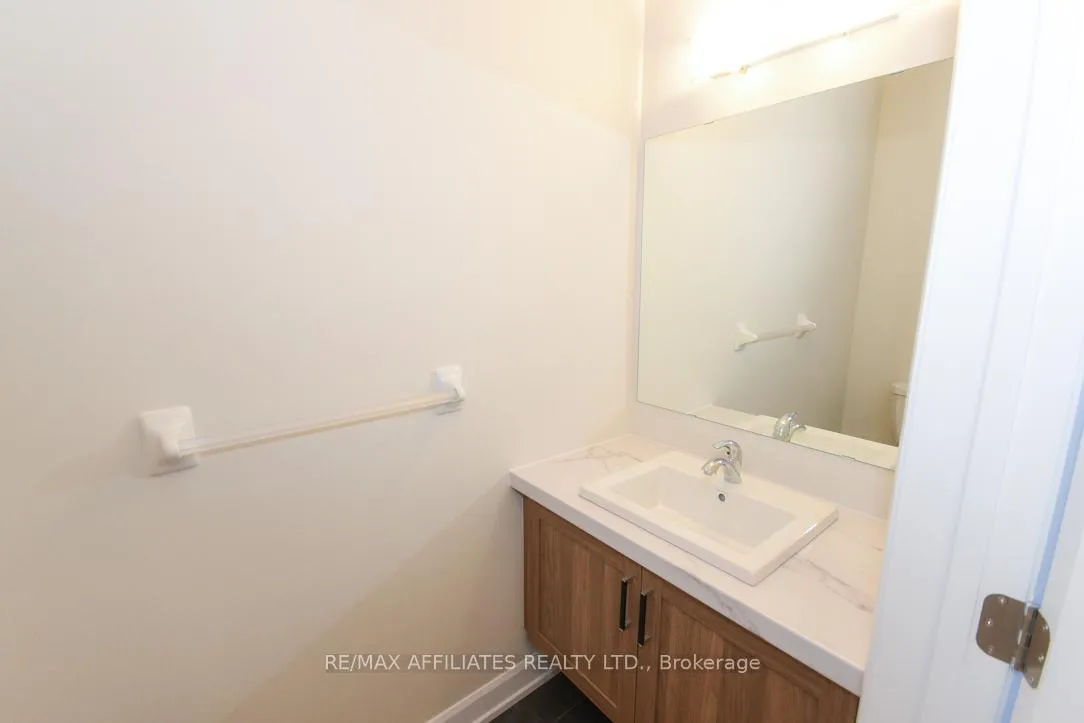 Photo 20 of 1060 Chablis Crescent, Russell, Embrun — HOMEH