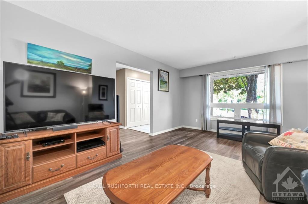 Photo 8 of 79 Hobart Crescent, Ottawa, Sheahan Estates/Trend Village — HOMEH