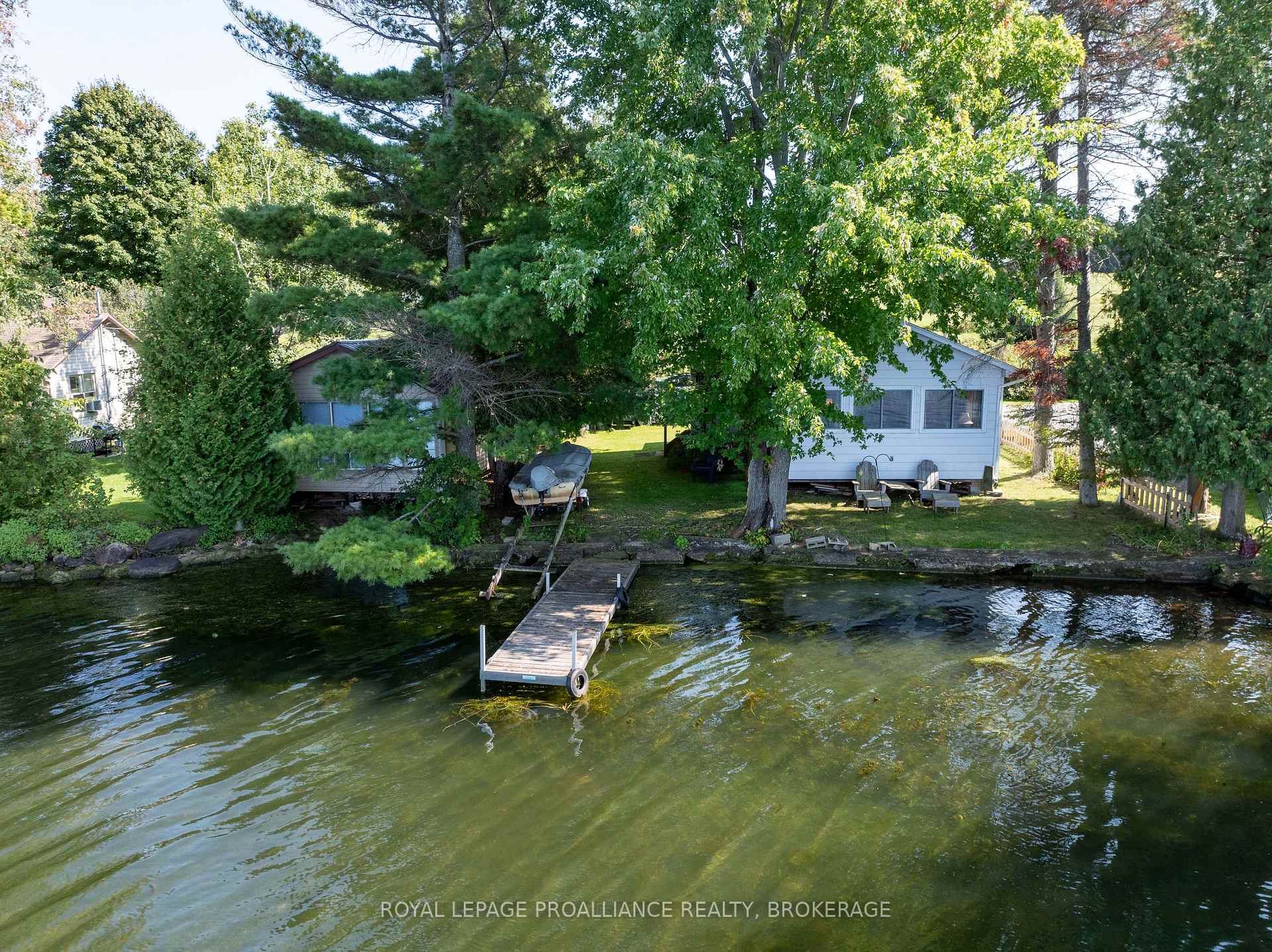 Photo 6 of 37 Lilly Lane, Rideau Lakes, Rideau Lakes (North Crosby) Twp — HOMEH