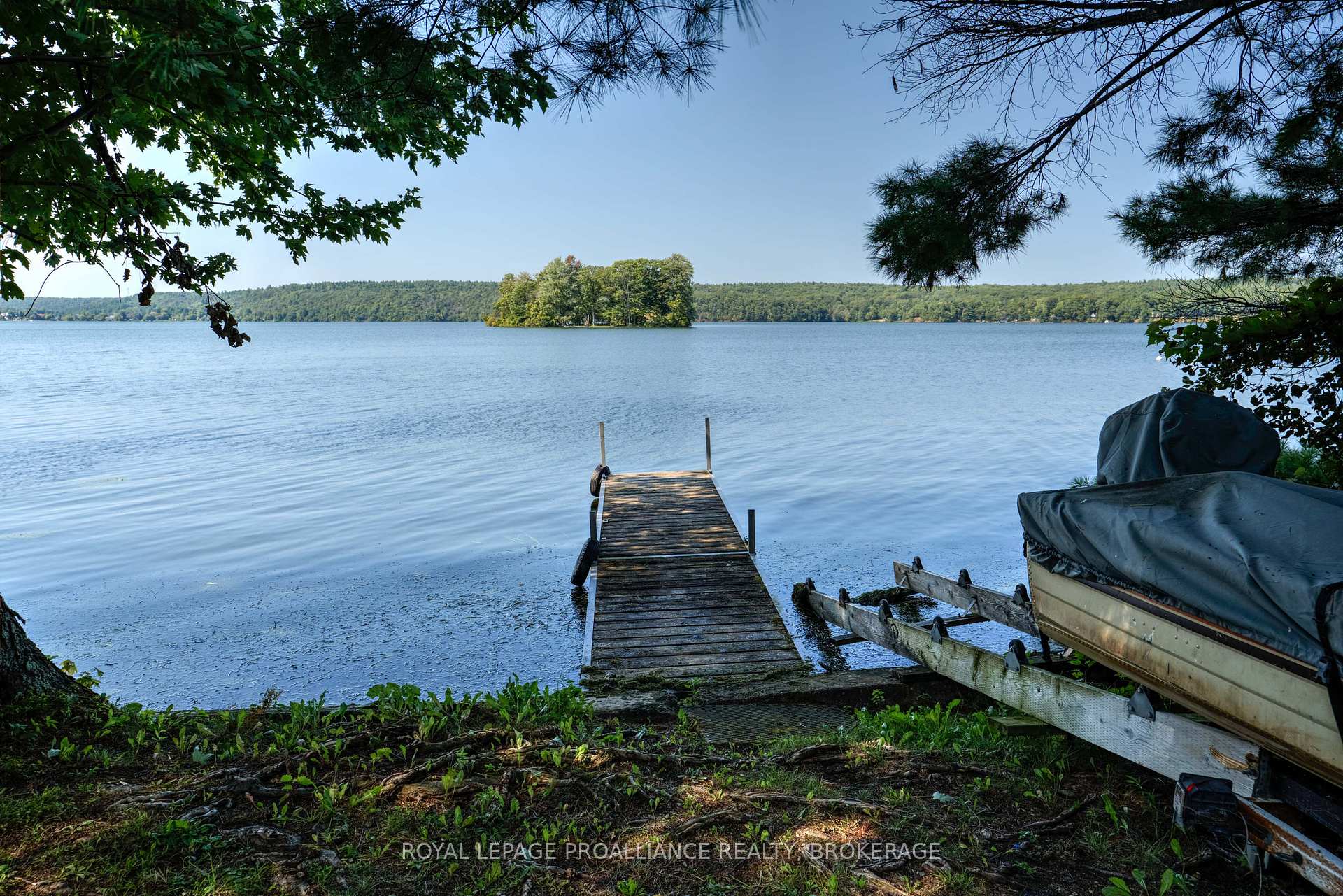 Photo 9 of 37 Lilly Lane, Rideau Lakes, Rideau Lakes (North Crosby) Twp — HOMEH