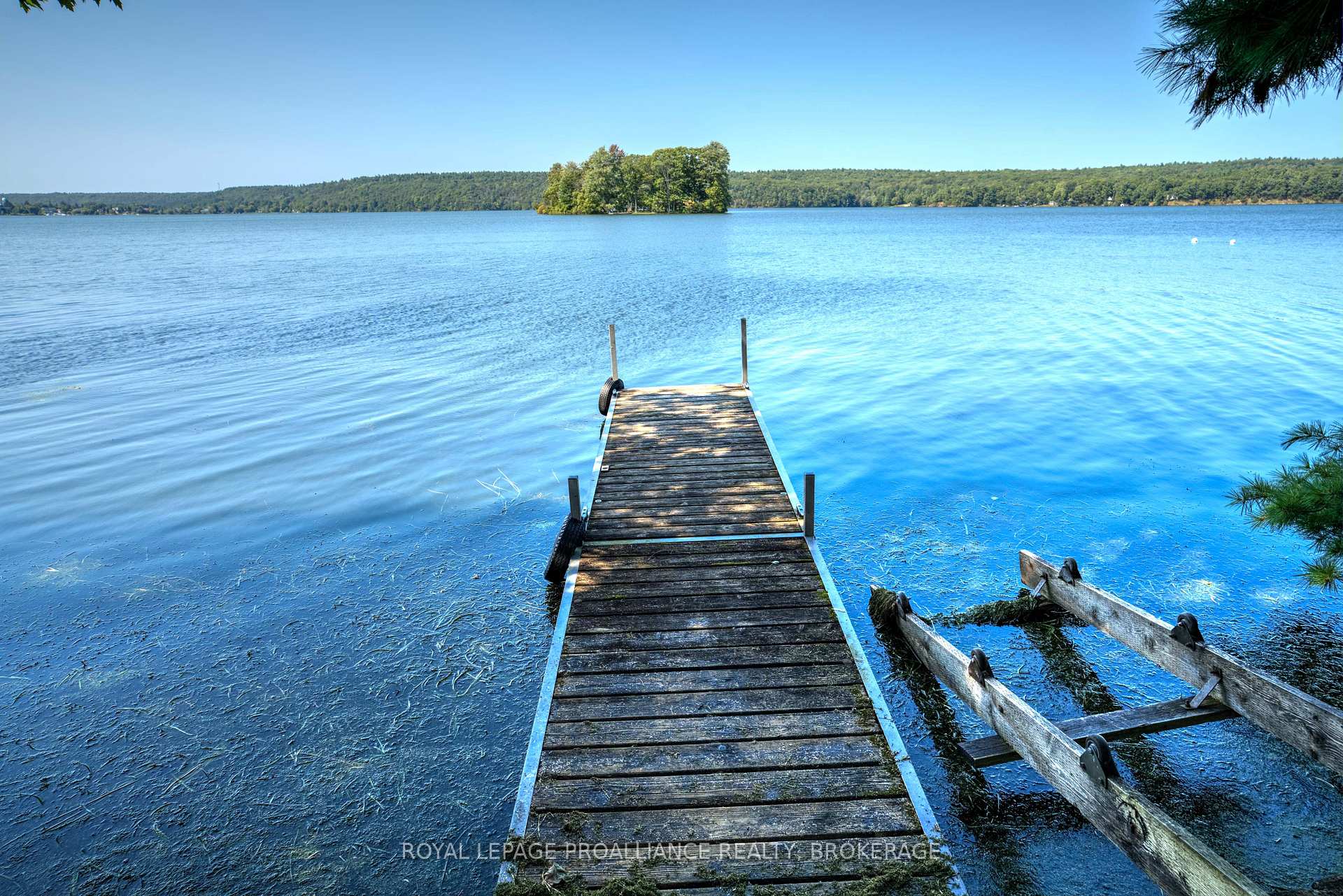 Photo 10 of 37 Lilly Lane, Rideau Lakes, Rideau Lakes (North Crosby) Twp — HOMEH