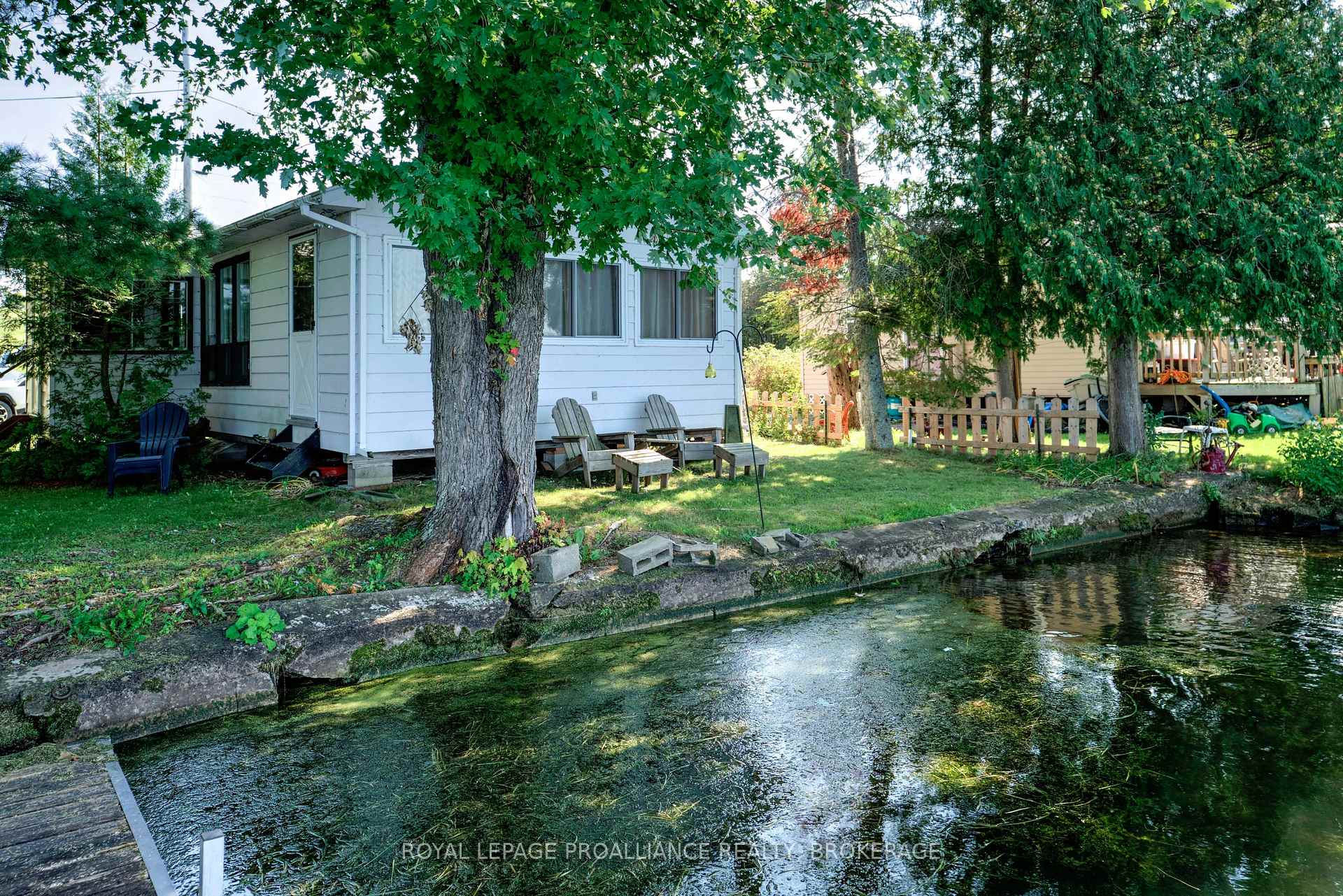Photo 16 of 37 Lilly Lane, Rideau Lakes, Rideau Lakes (North Crosby) Twp — HOMEH