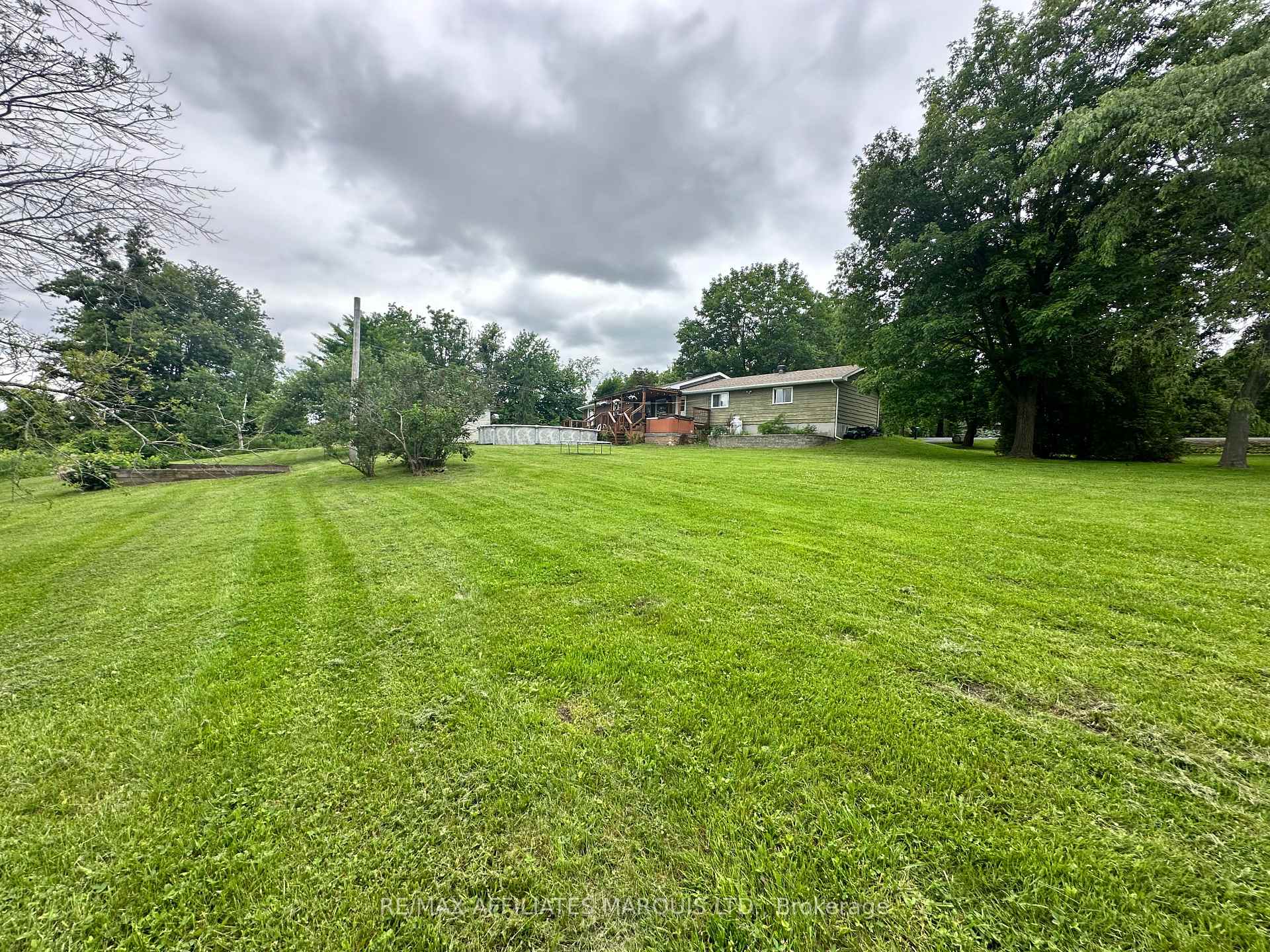 Photo 3 of 18252 County 19 Road, South Glengarry, South Glengarry (Charlottenburgh) Twp — HOMEH