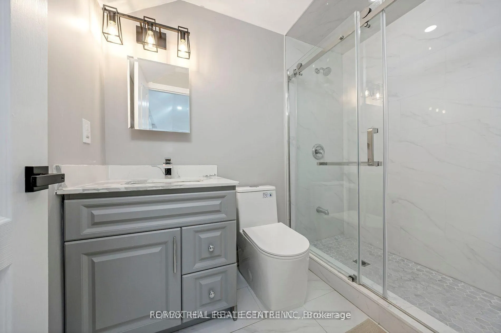 Photo 8 of 928 Dice Way, Milton, Willmott — HOMEH